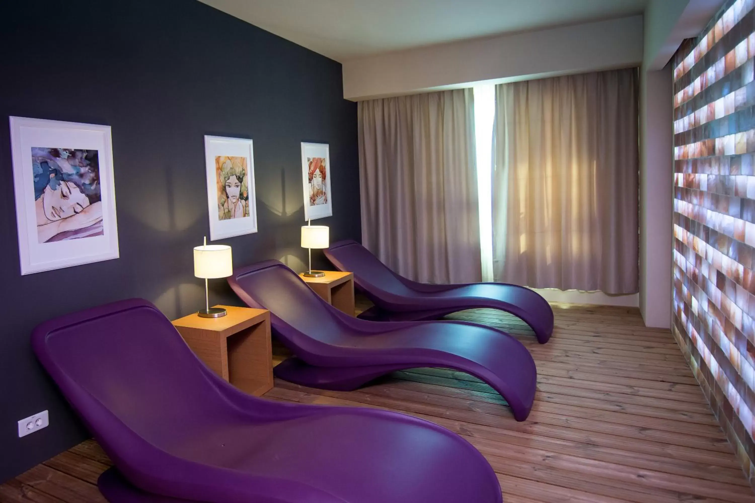 Spa and wellness centre/facilities in Ramada by Wyndham Oradea Spa and wellness centre/facilities in Ramada by Wyndham Oradea