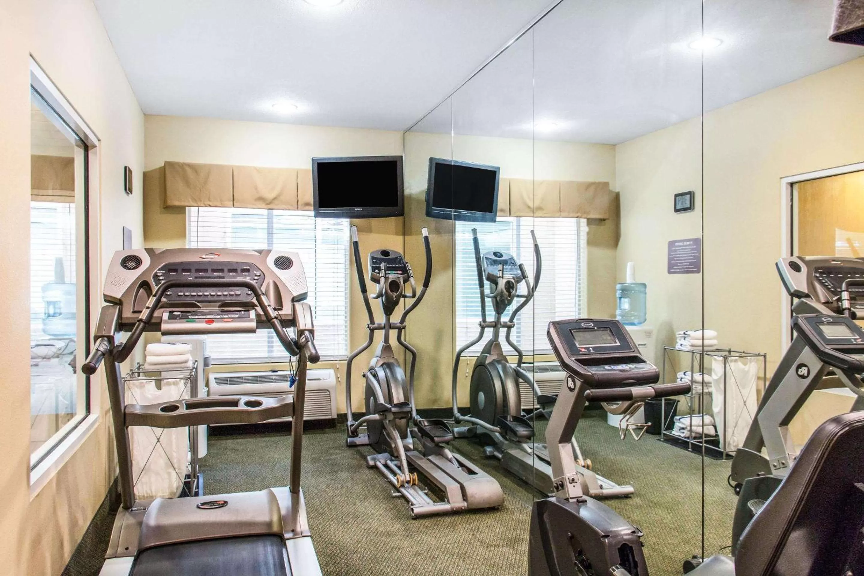 Fitness centre/facilities in Sleep Inn & Suites Pooler