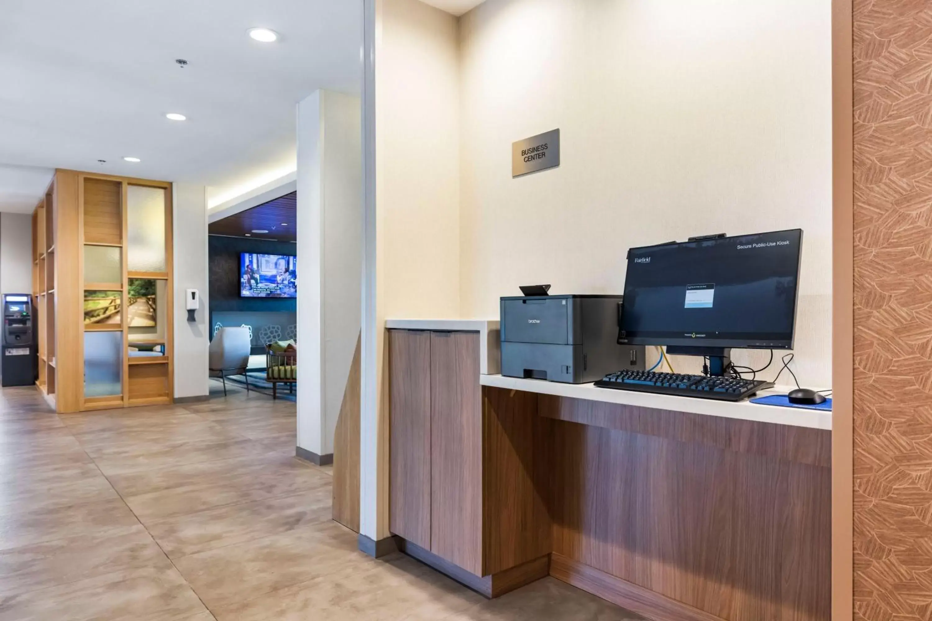 Business facilities, TV/Entertainment Center in Fairfield by Marriott Inn & Suites San Francisco Airport Oyster Point Area