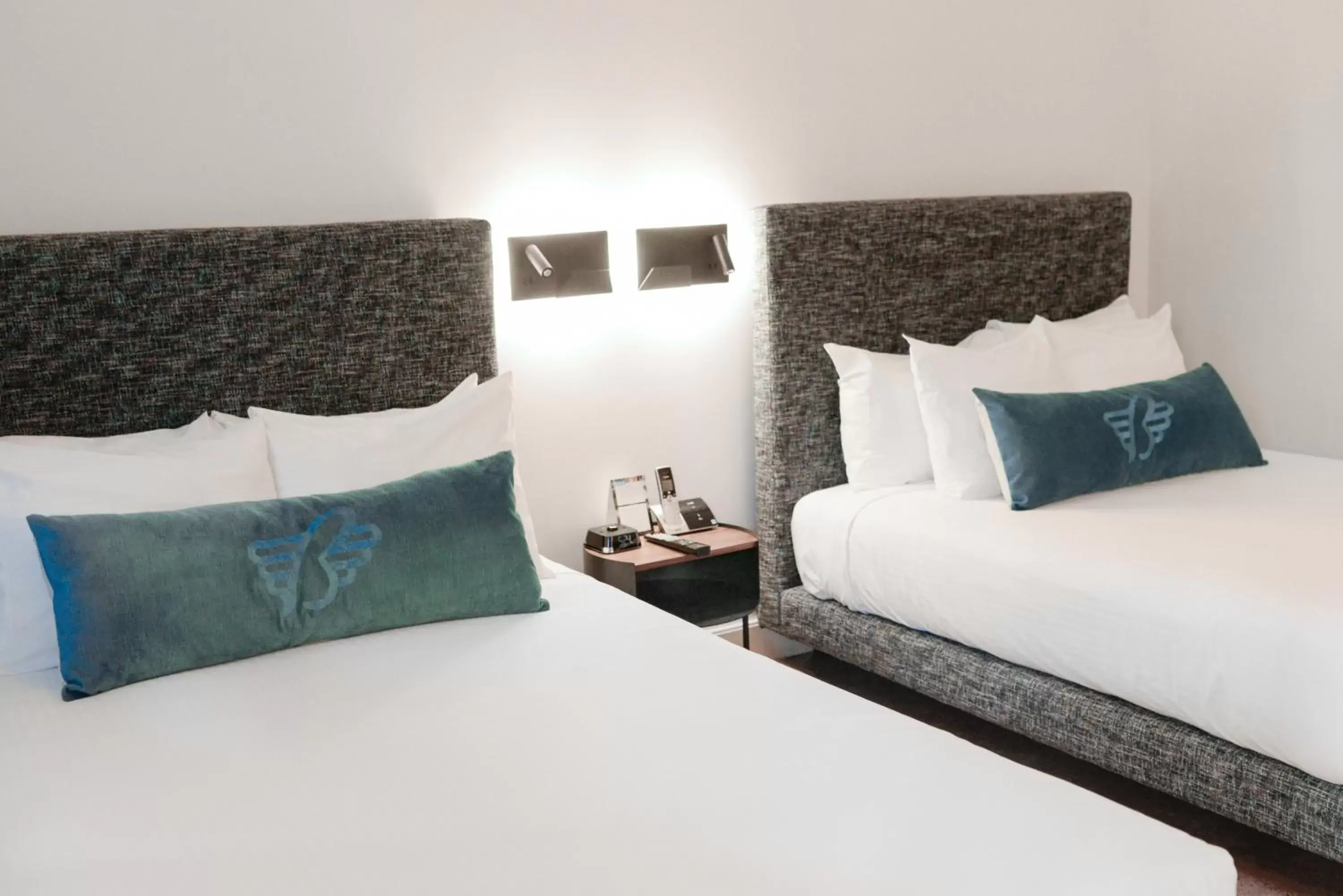 Bedroom, Bed in The Burrard Bedroom, Bed in The Burrard