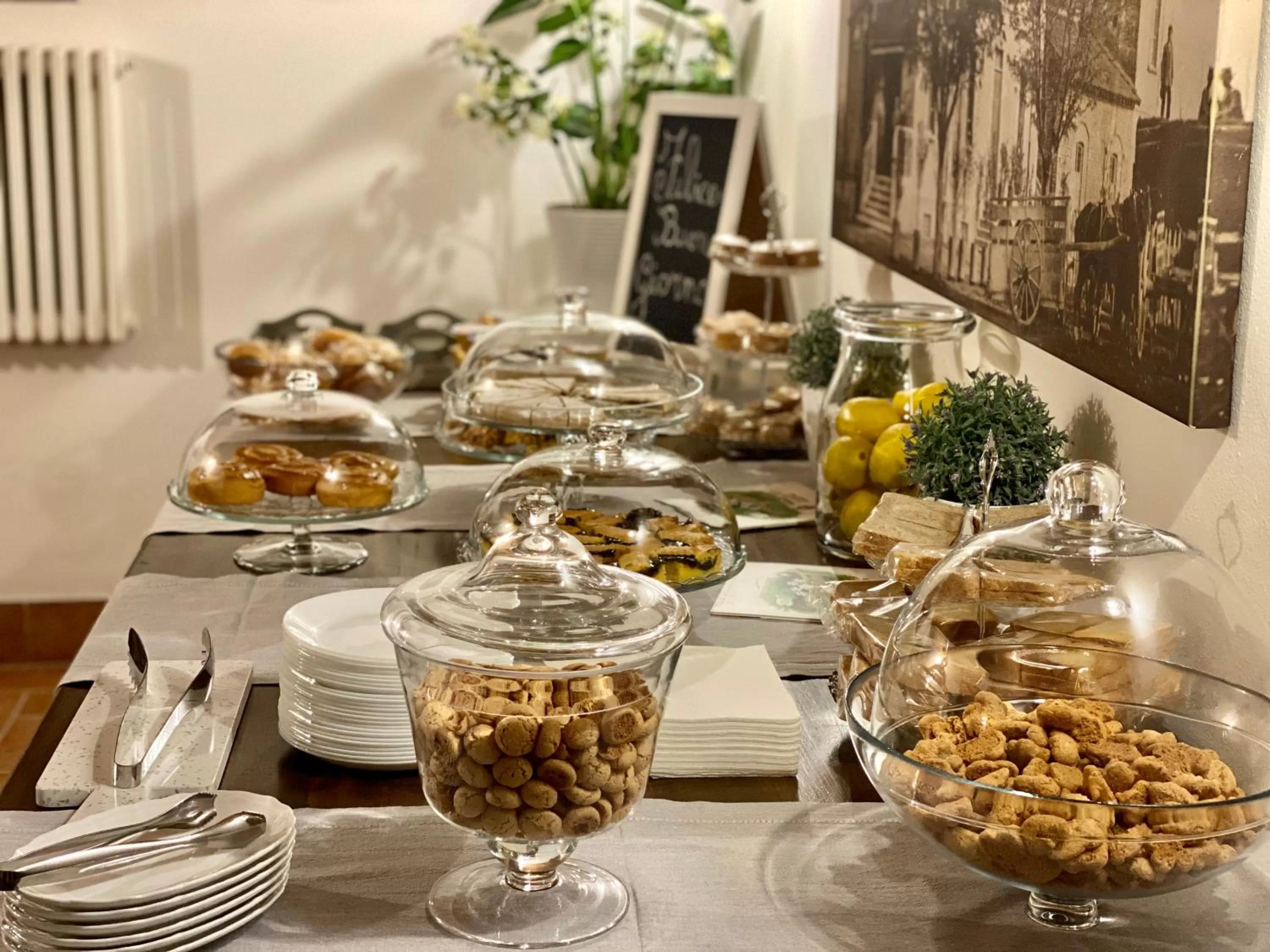 Breakfast, Food in B&B STAZIONE DON CAMILLO