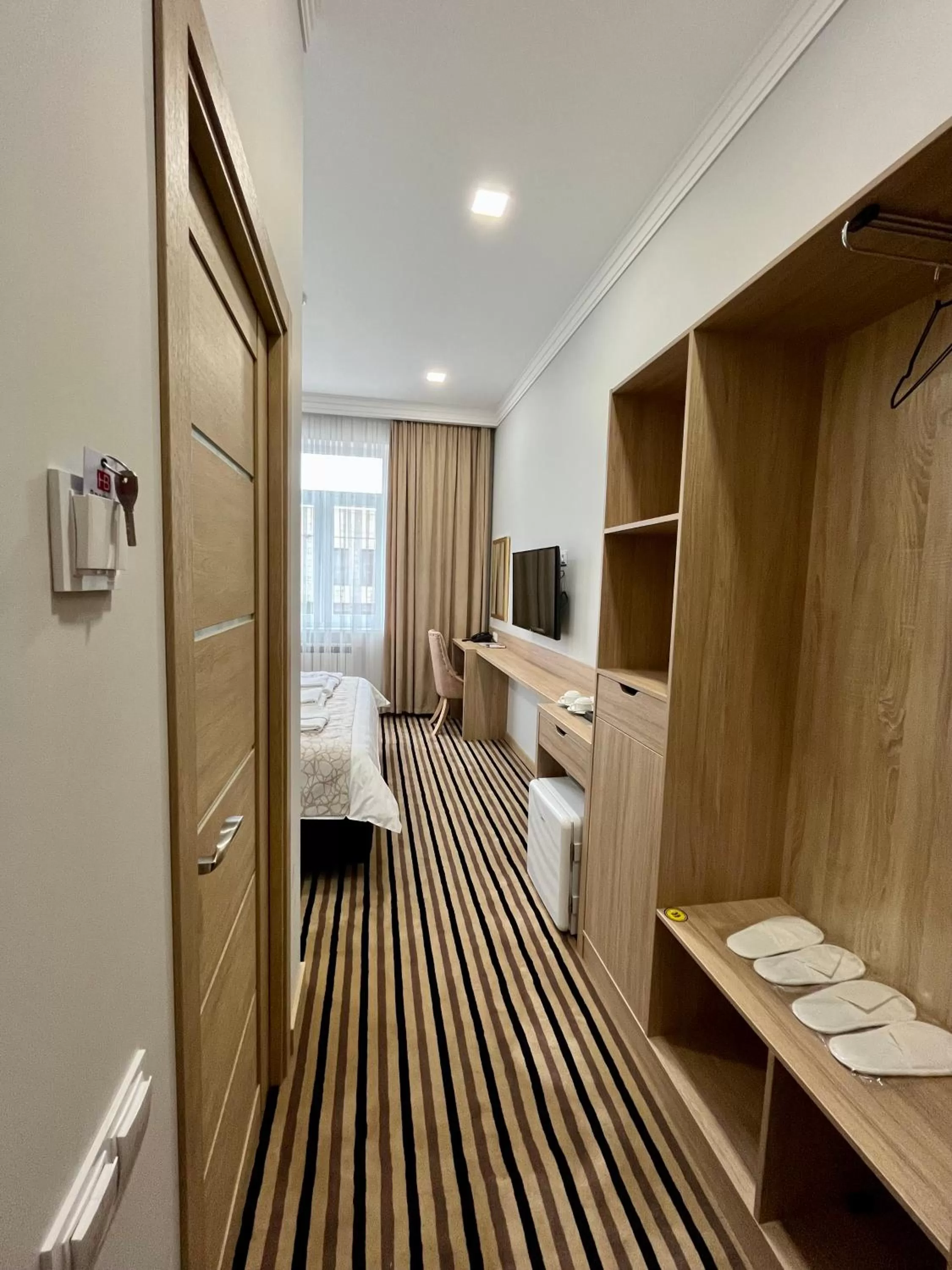 Photo of the whole room, Bathroom in Bristol Hotel Tashkent