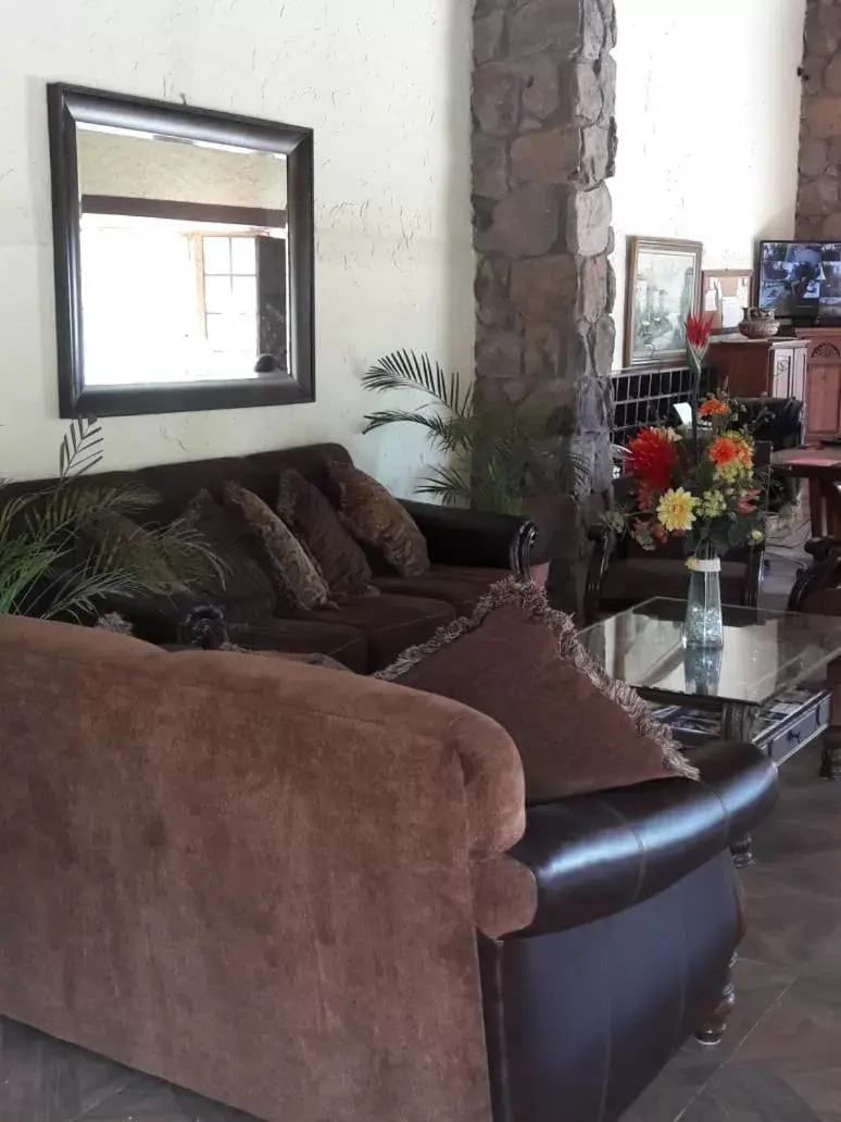 Seating Area in Hotel Quinta Mision