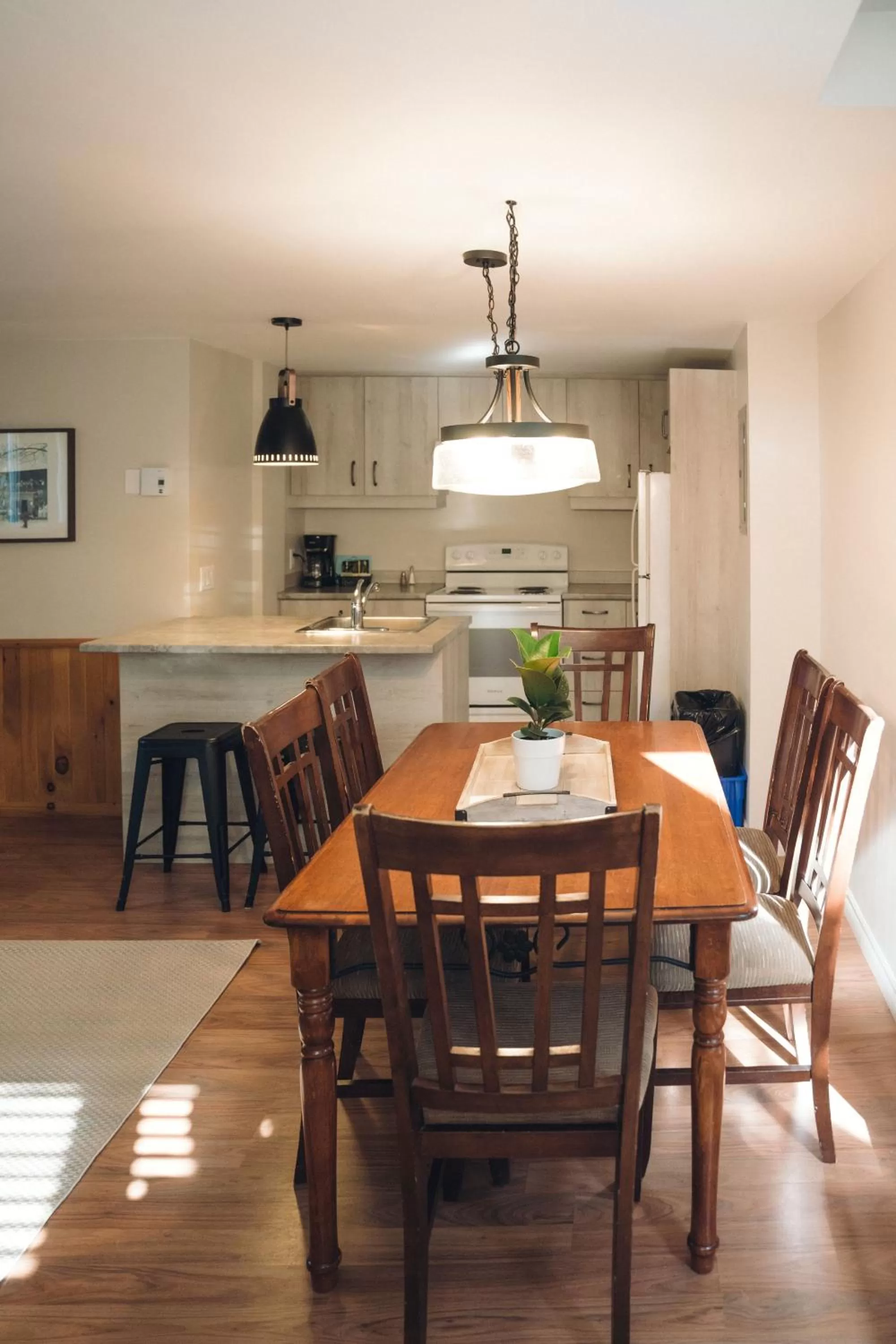 Dining Area in Le Montagnard, Auberge Hôtel & Chalets
