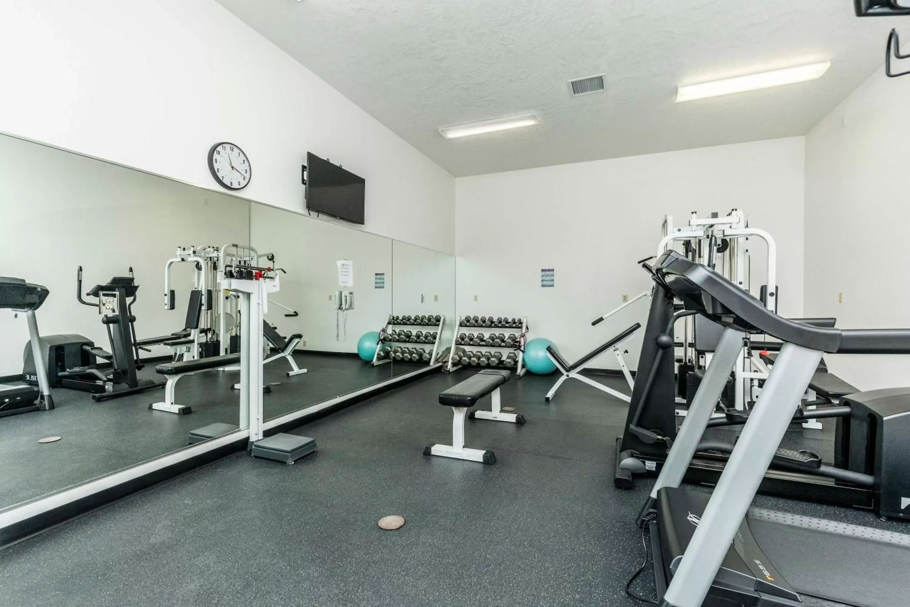 Fitness centre/facilities, Fitness Center/Facilities in Mojave Edge