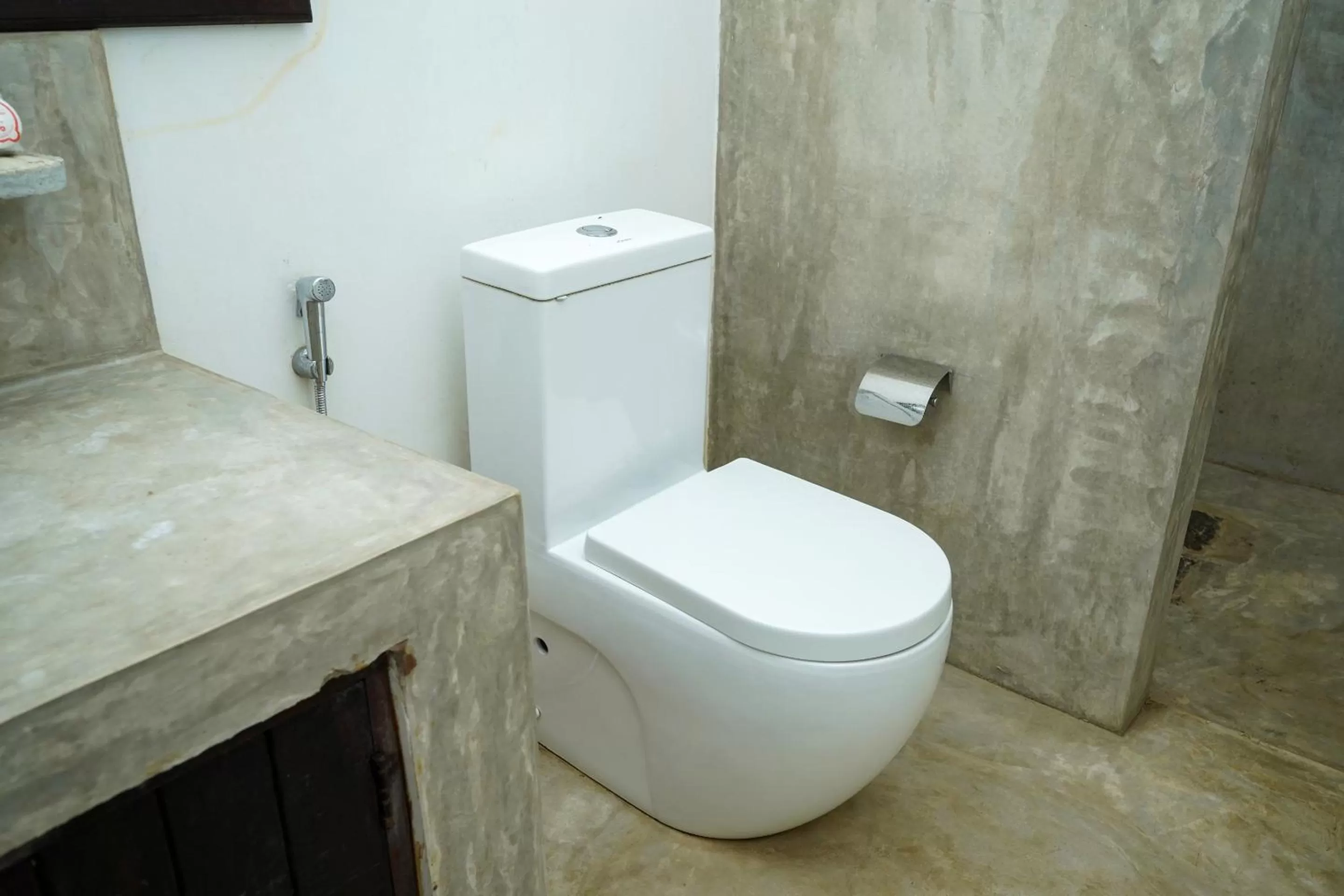 Bathroom in French Garden Kandy