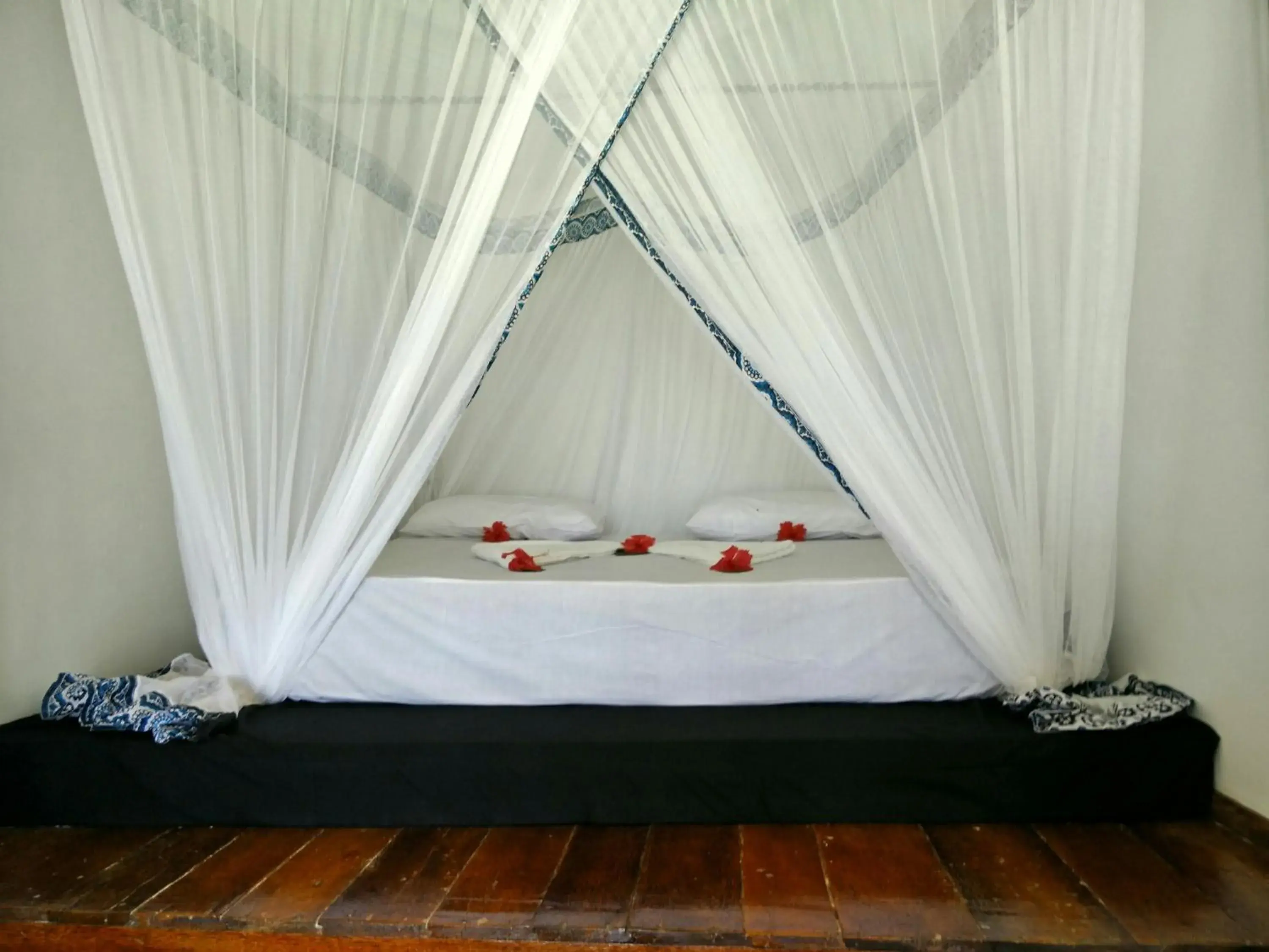 Bed in Sea View Lodge Boutique Hotel