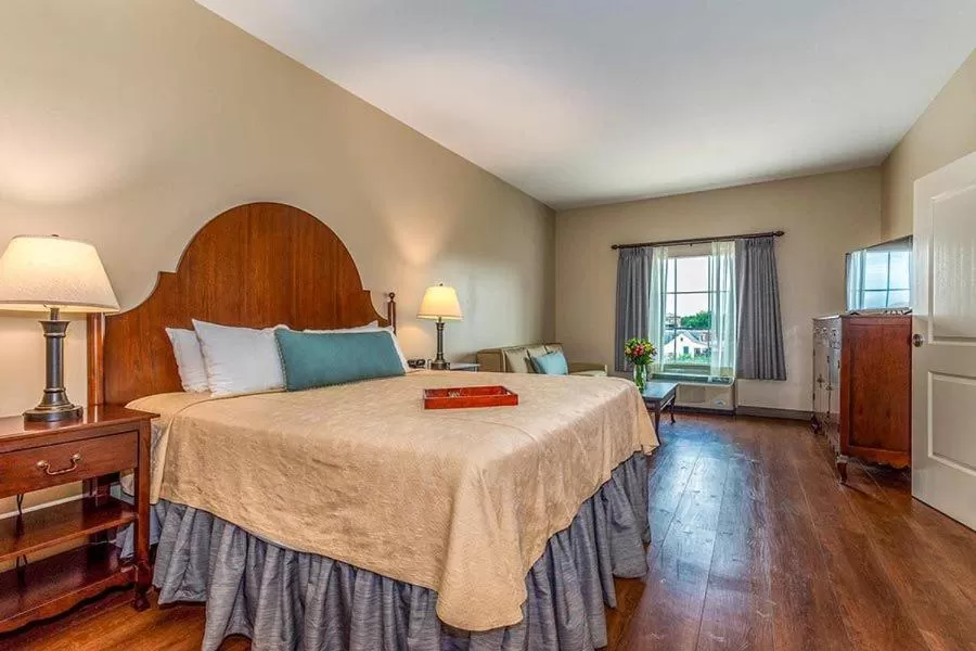 Bed in Chateau Saint Denis Hotel