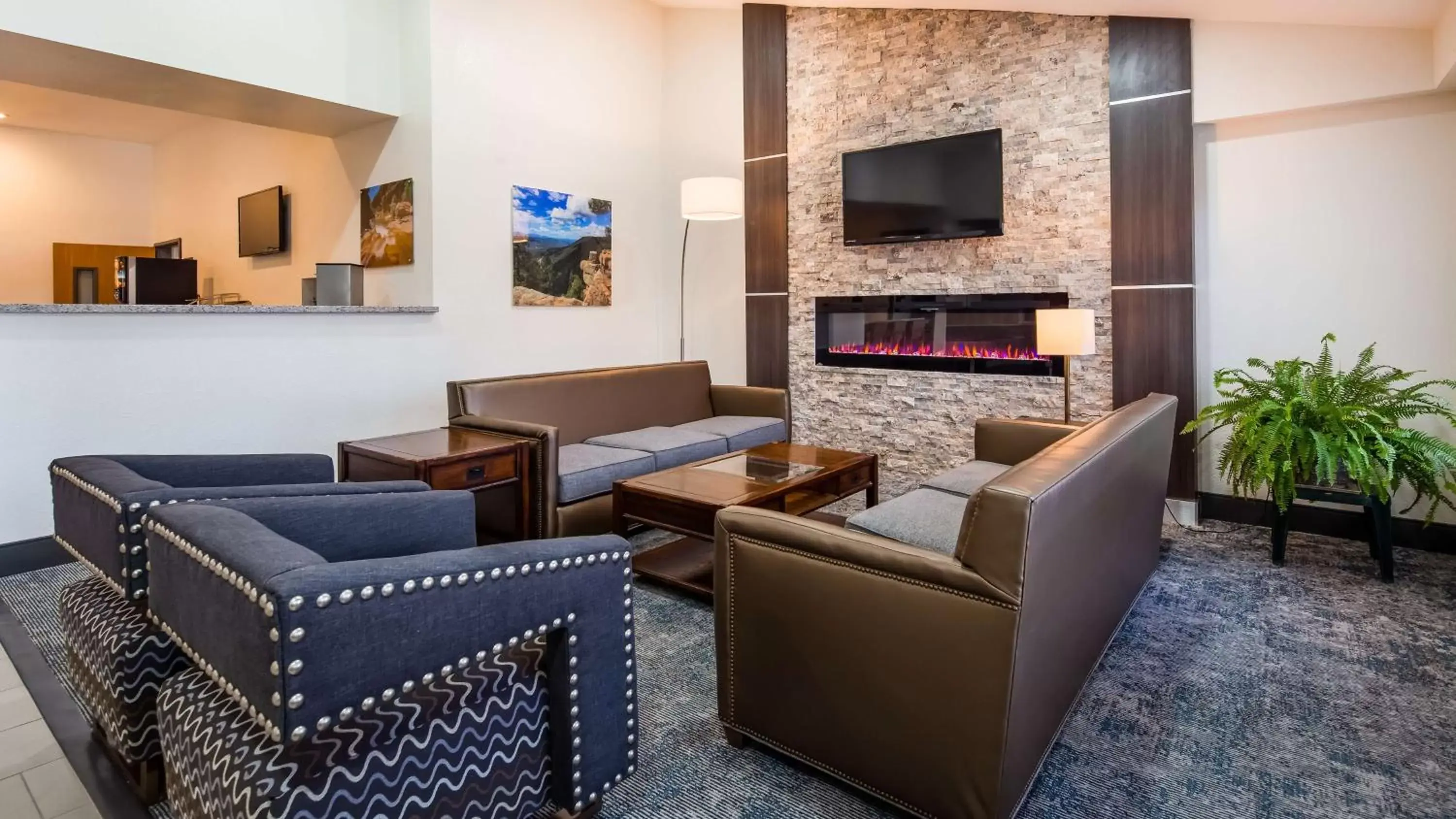 Lobby or reception, Seating Area in Best Western Inn of Payson