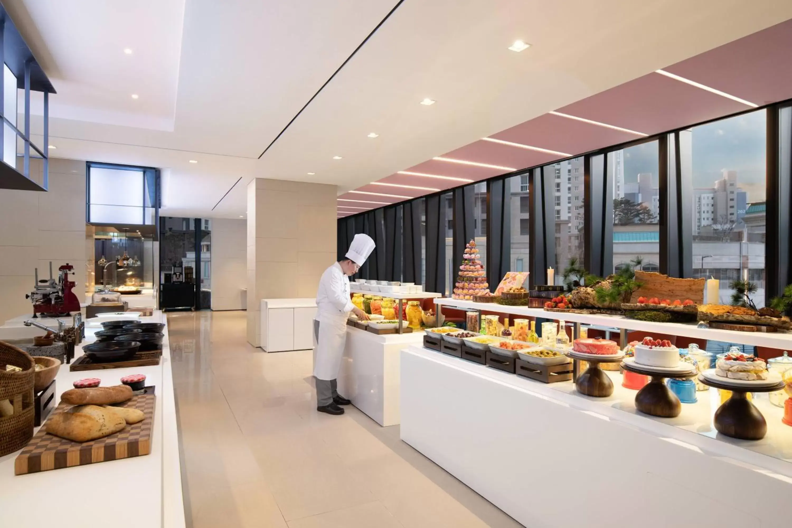 Kitchen or kitchenette, Food in Courtyard by Marriott Suwon