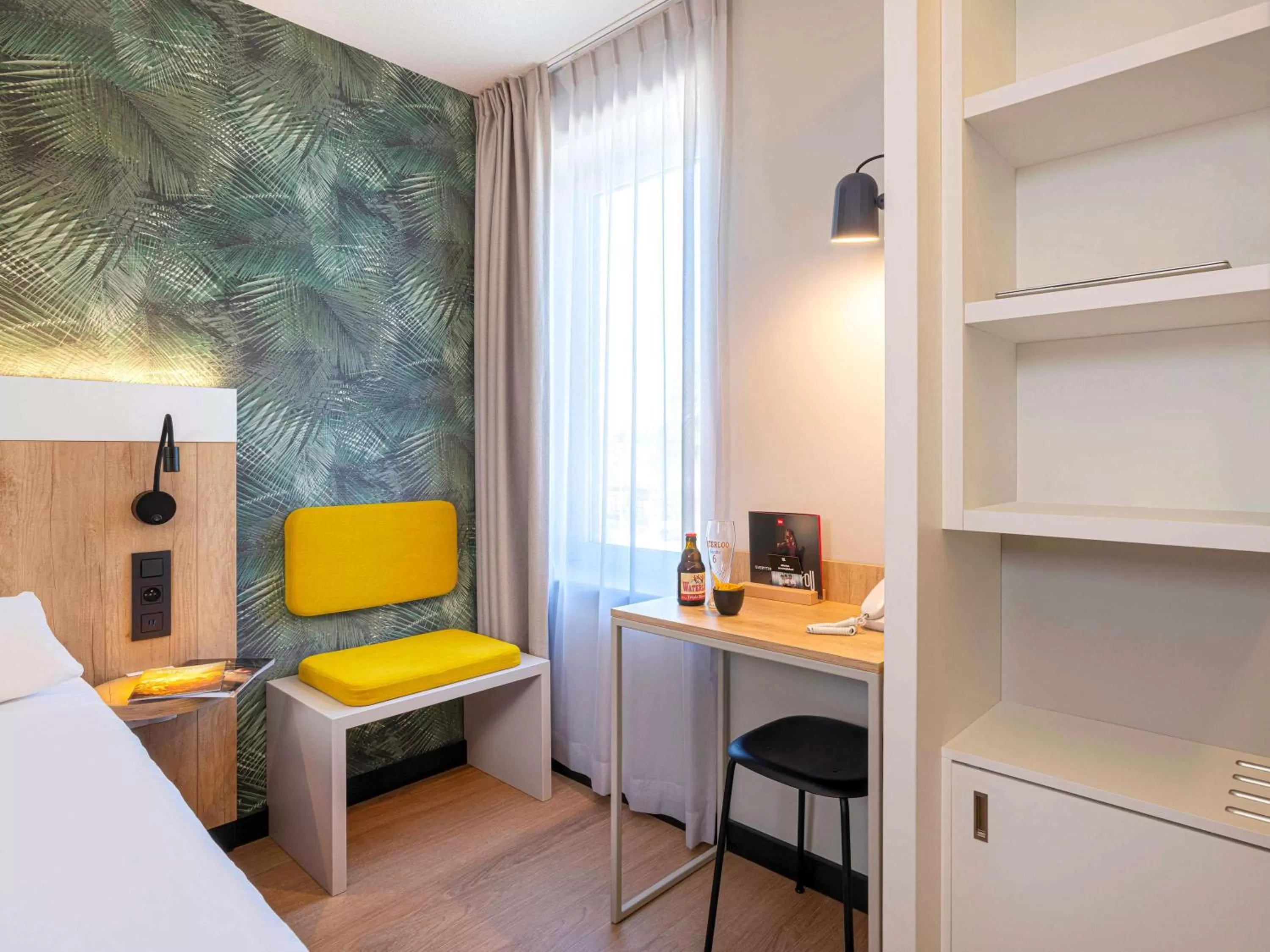 Triple Room with One Double and Single Bed or Three Single Beds in ibis Brussels Waterloo