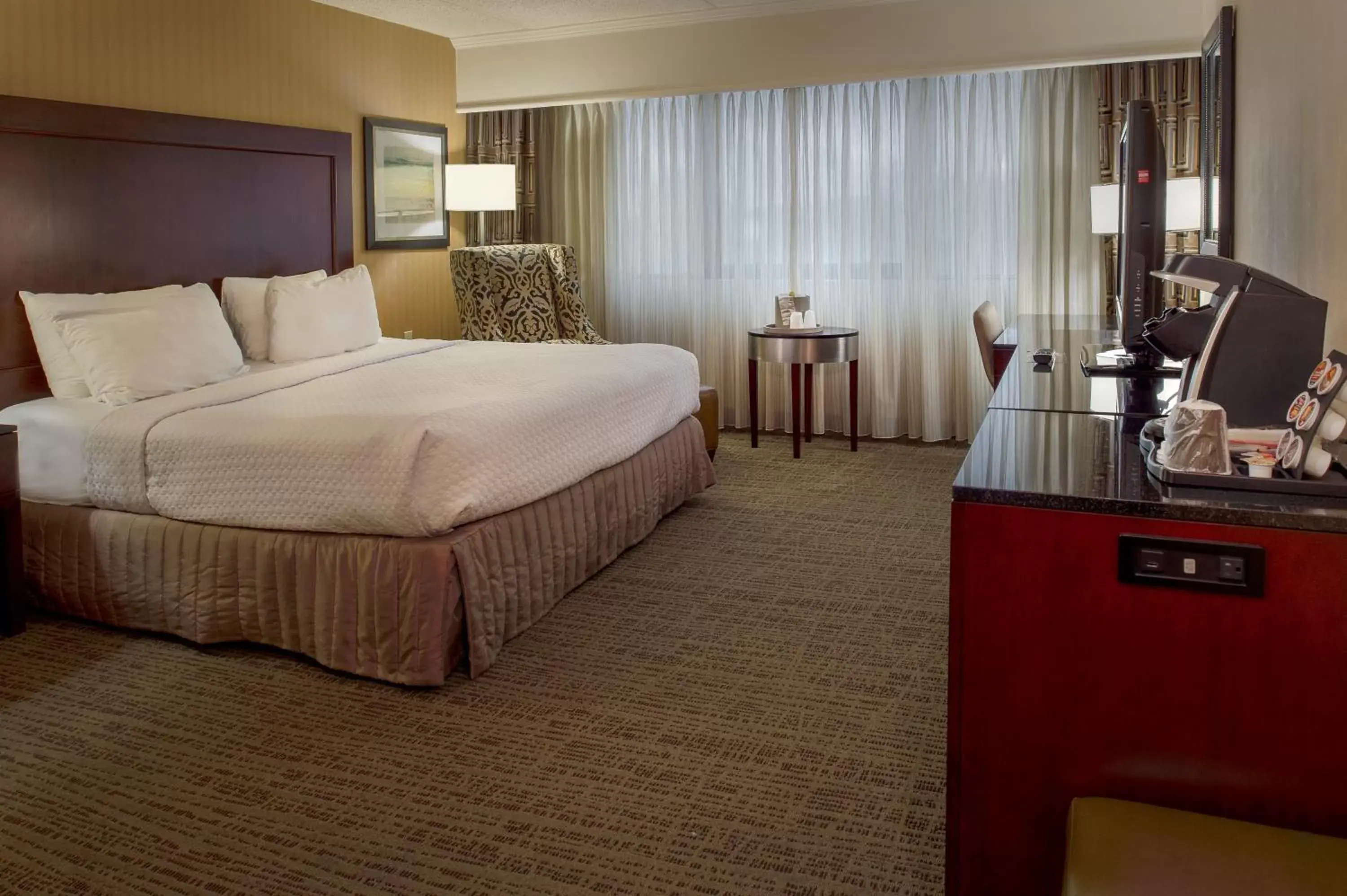 Bedroom, Bed in Crowne Plaza Hotel St. Louis Airport, an IHG Hotel
