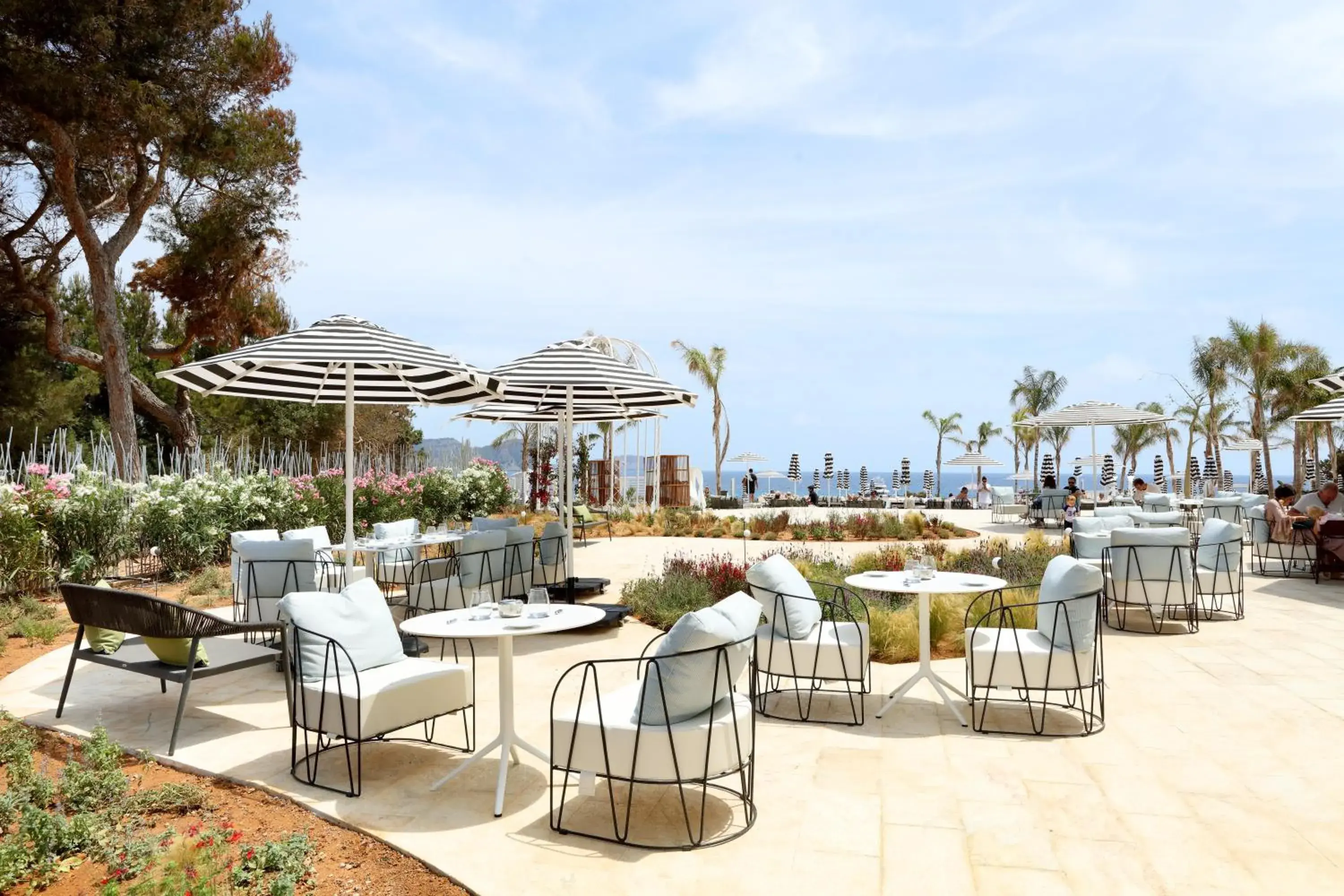 Restaurant/places to eat in Bless Hotel Ibiza - The Leading Hotels of The World