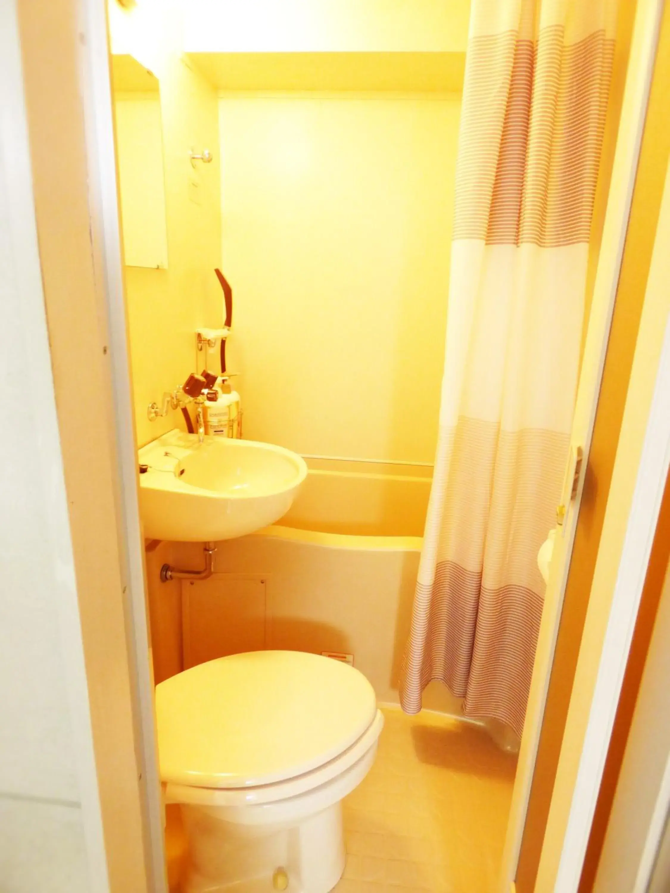 Toilet, Bathroom in Kyoto Uraraka Guest House