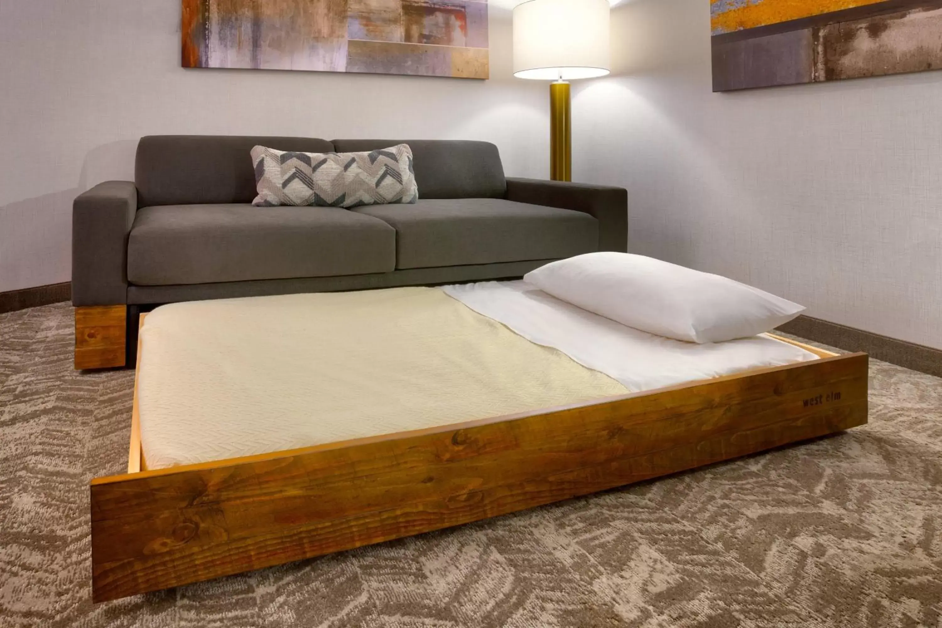 Living room, Bed in SpringHill Suites by Marriott Salt Lake City-South Jordan