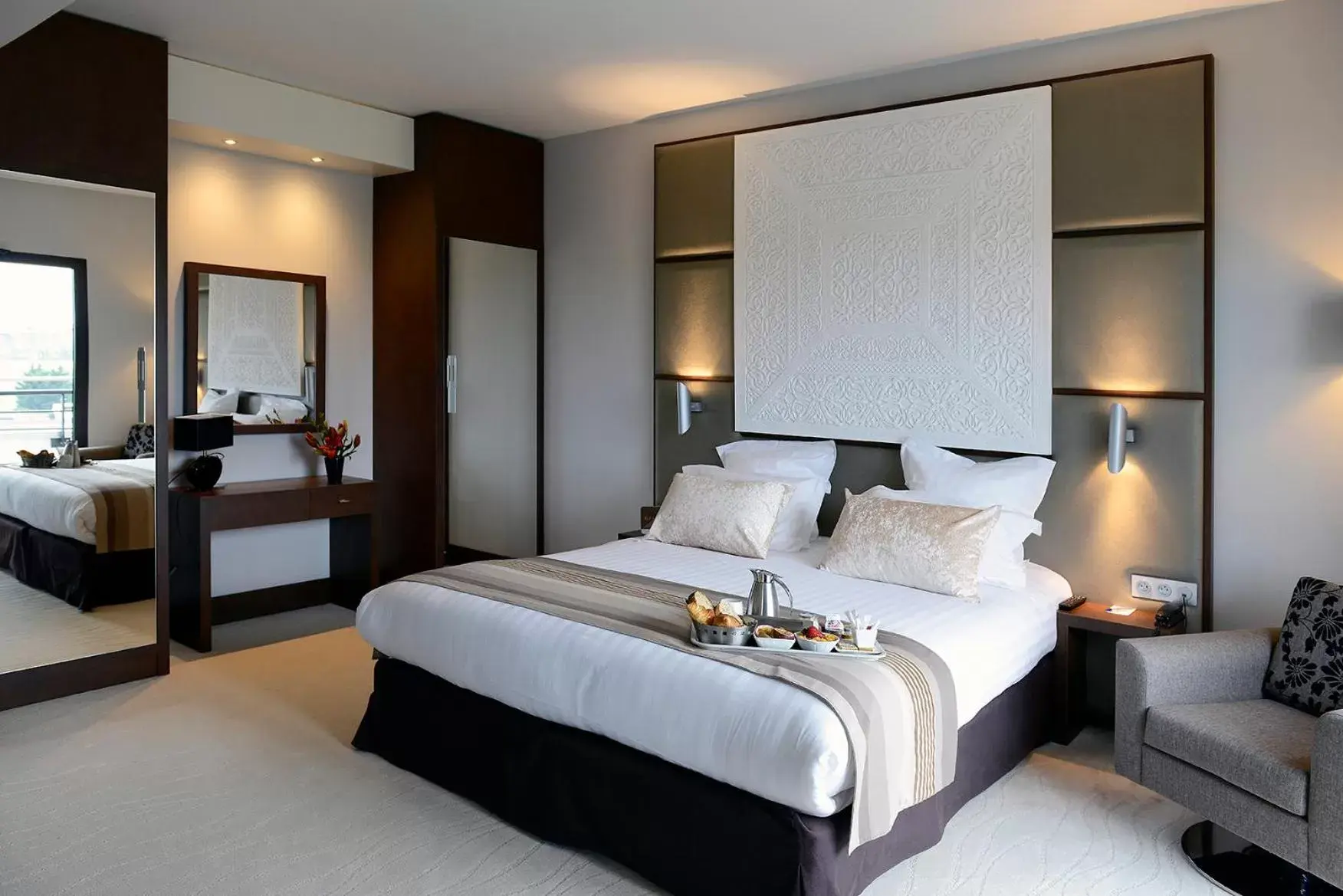 Bed in Kyriad Prestige Lyon Est - Saint Priest Eurexpo Hotel and SPA