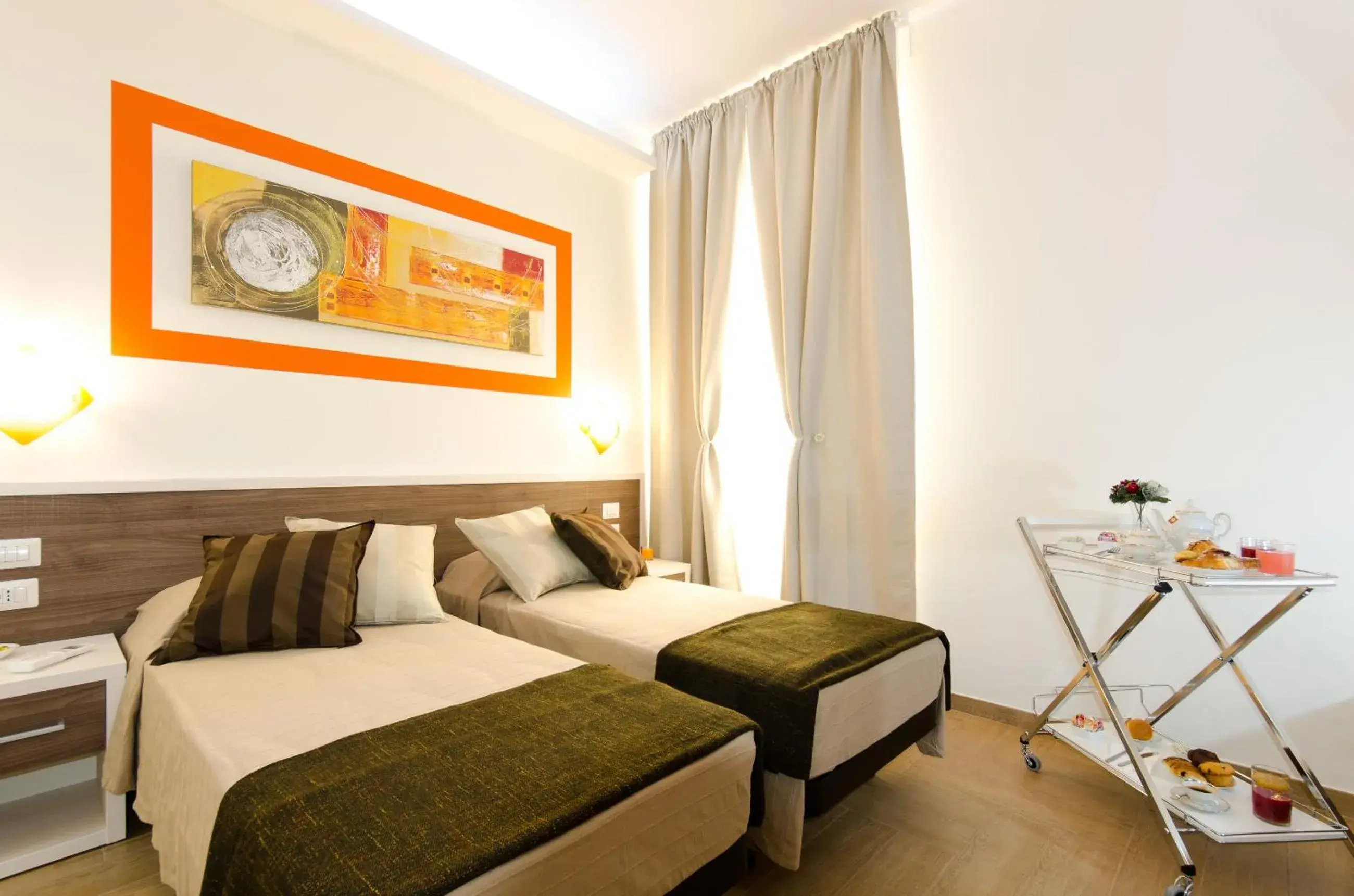 Basic Double or Twin Room in Gemme Di Roma Accomodation