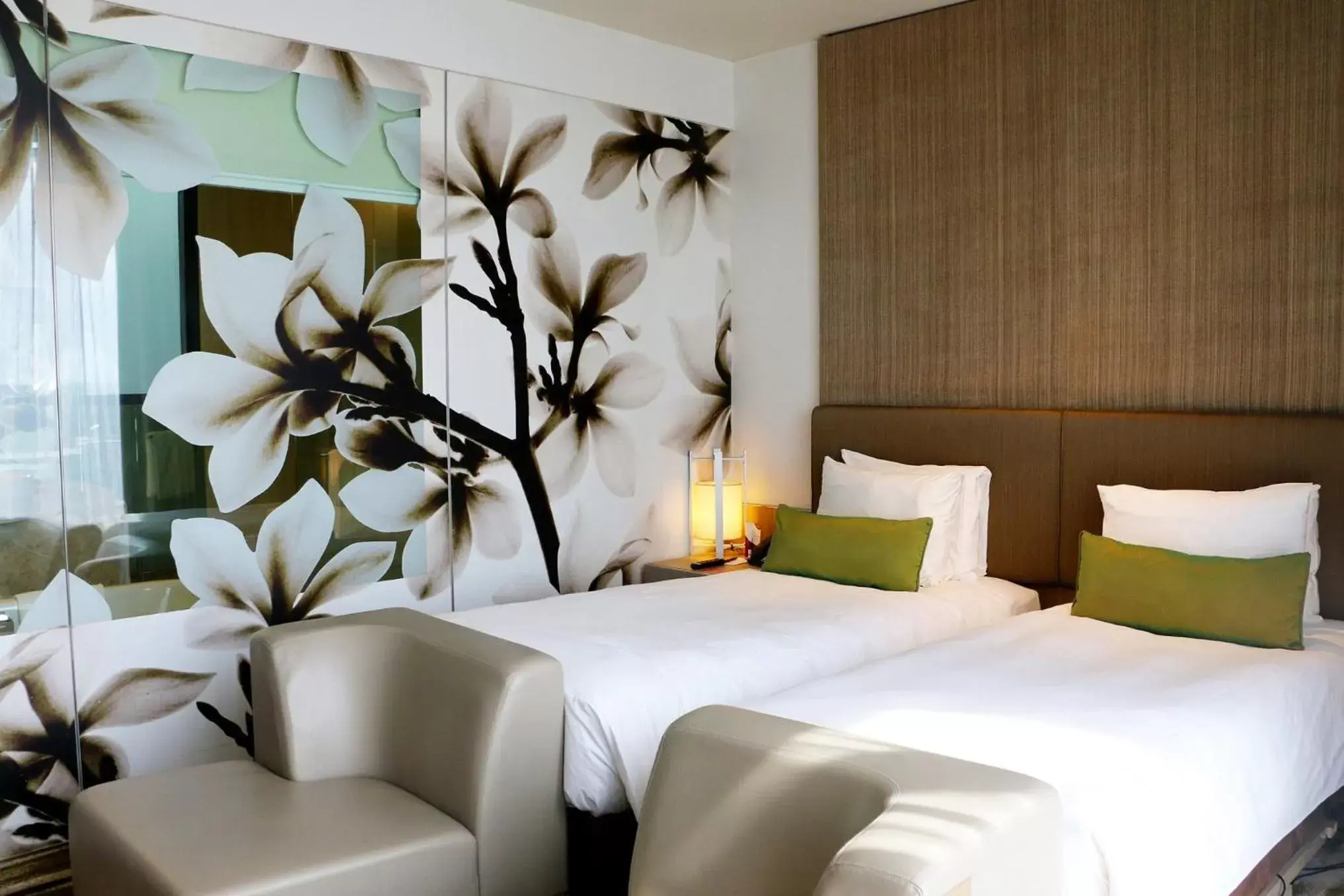 Photo of the whole room, Bed in Crowne Plaza Changi Airport, an IHG Hotel