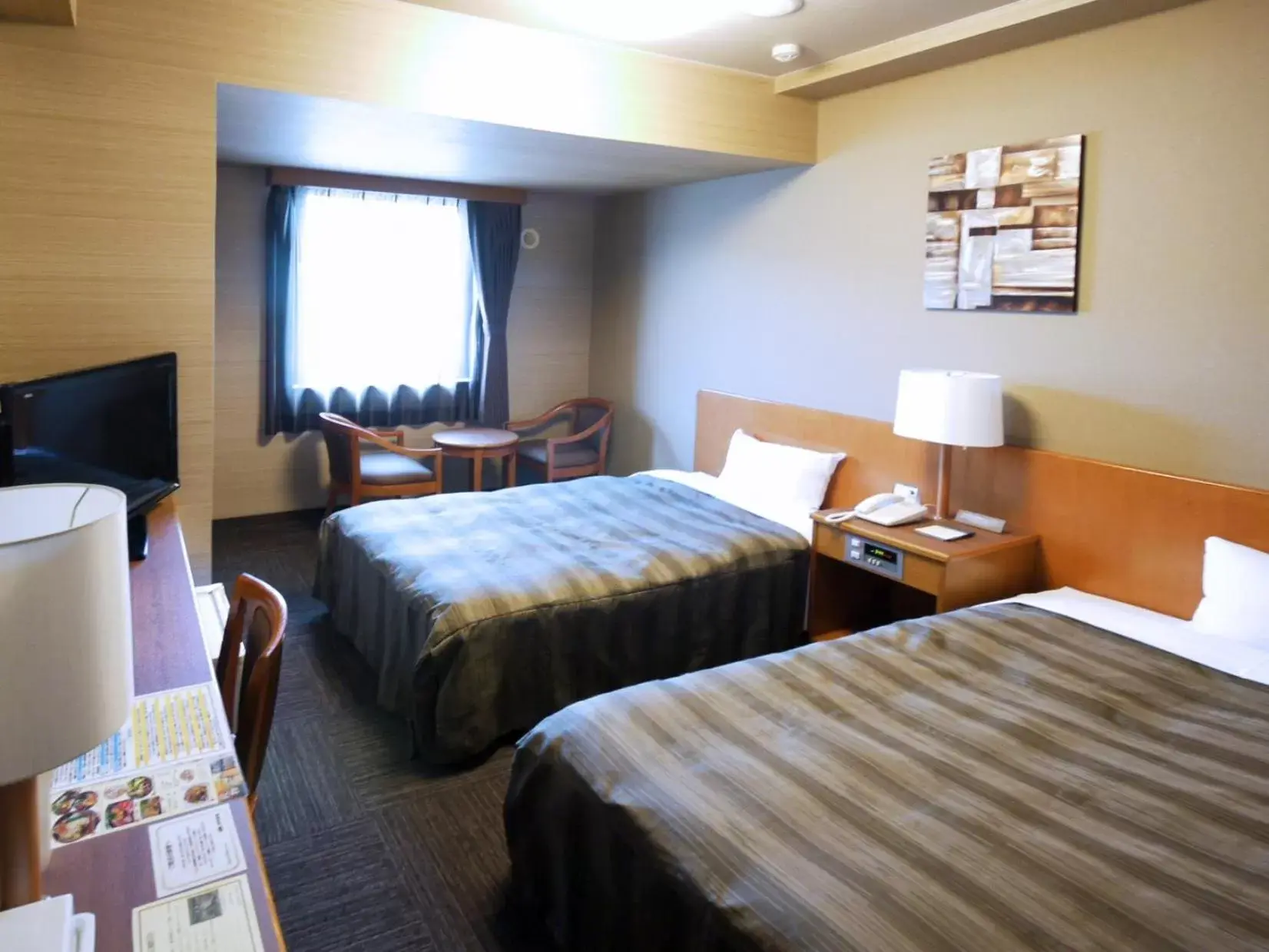 Bed in Hotel Route-Inn Suwa Inter