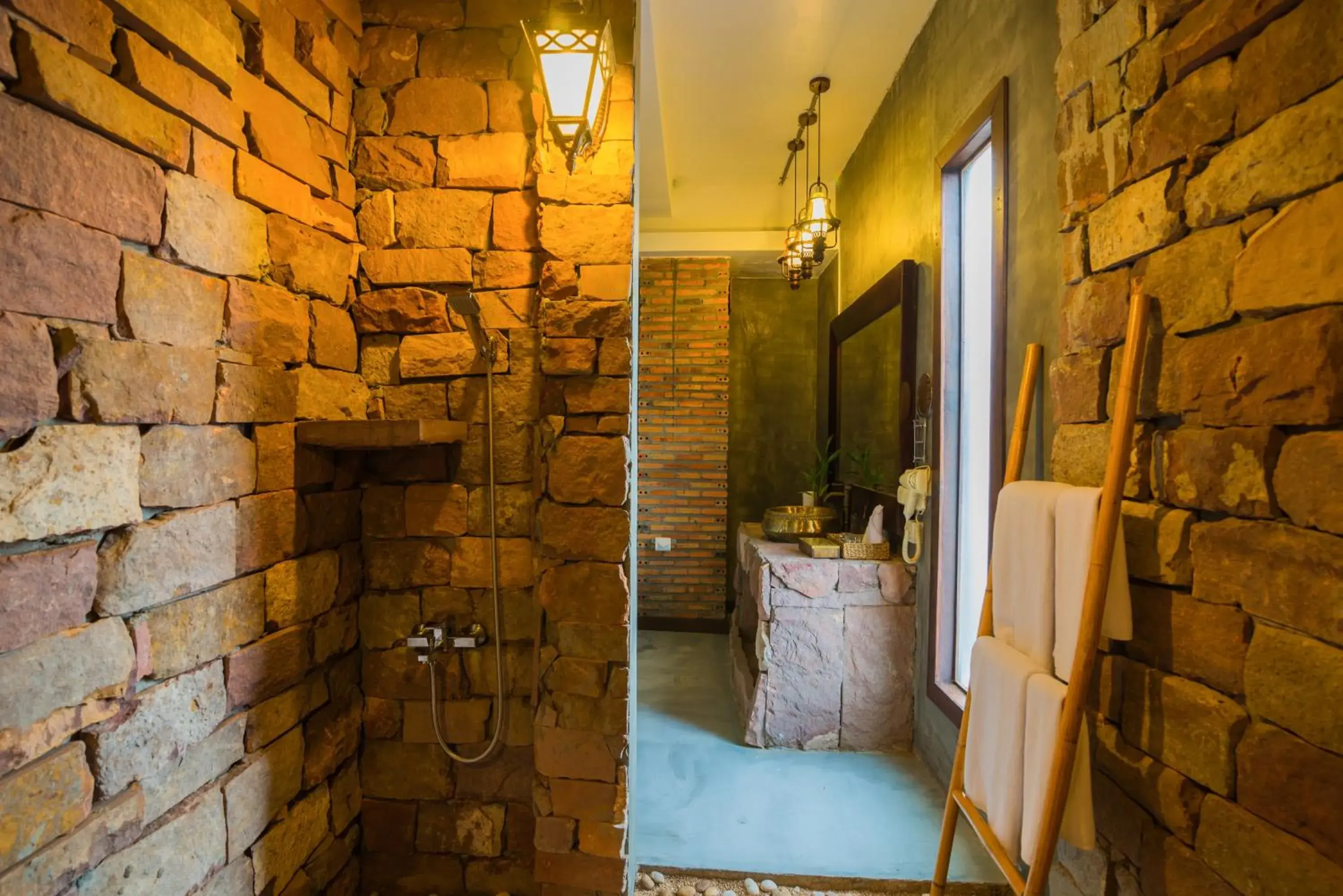 Bathroom in Cambana d'Angkor Suites