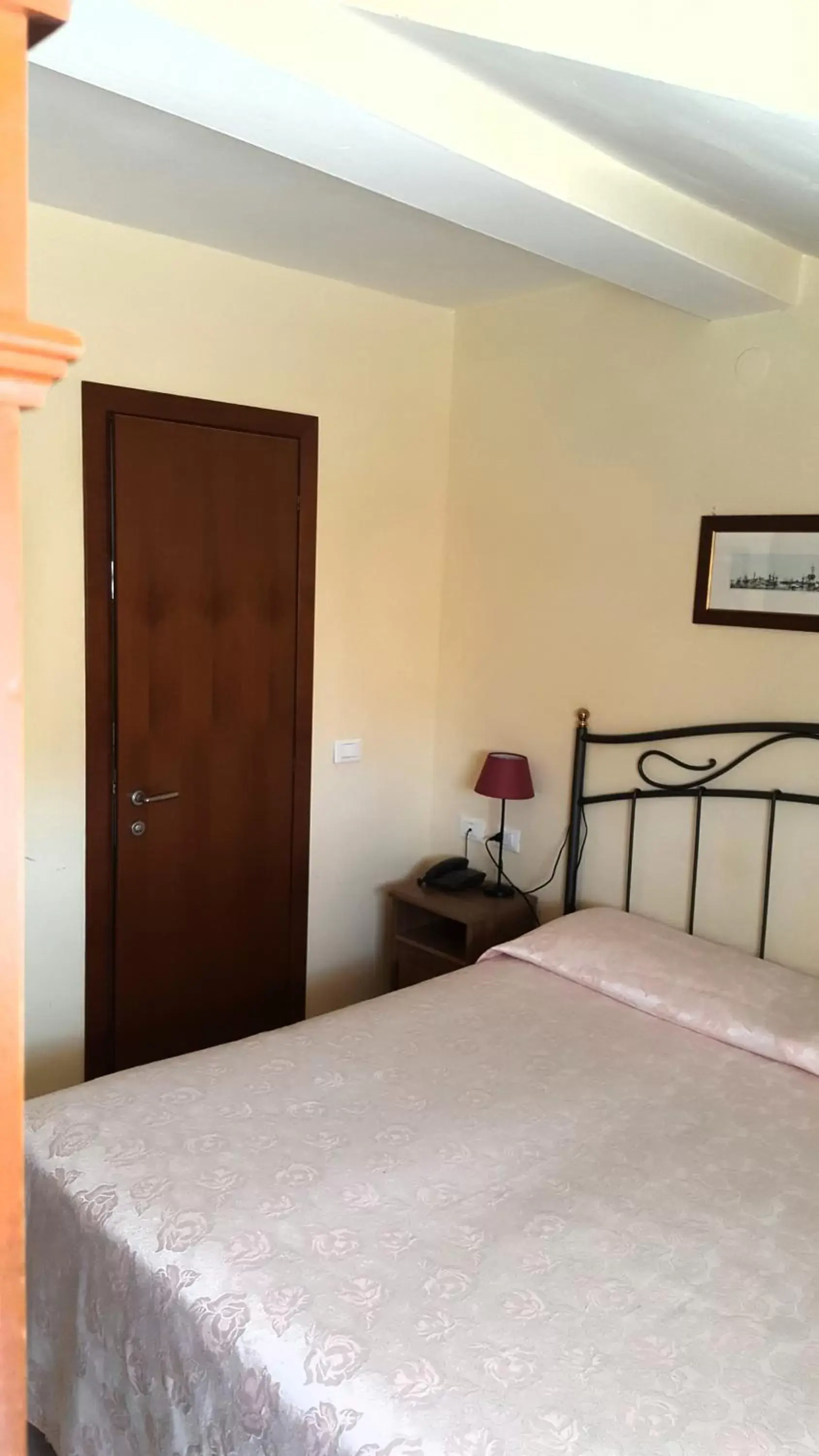 Bed in Hotel Locanda Salieri Bed in Hotel Locanda Salieri