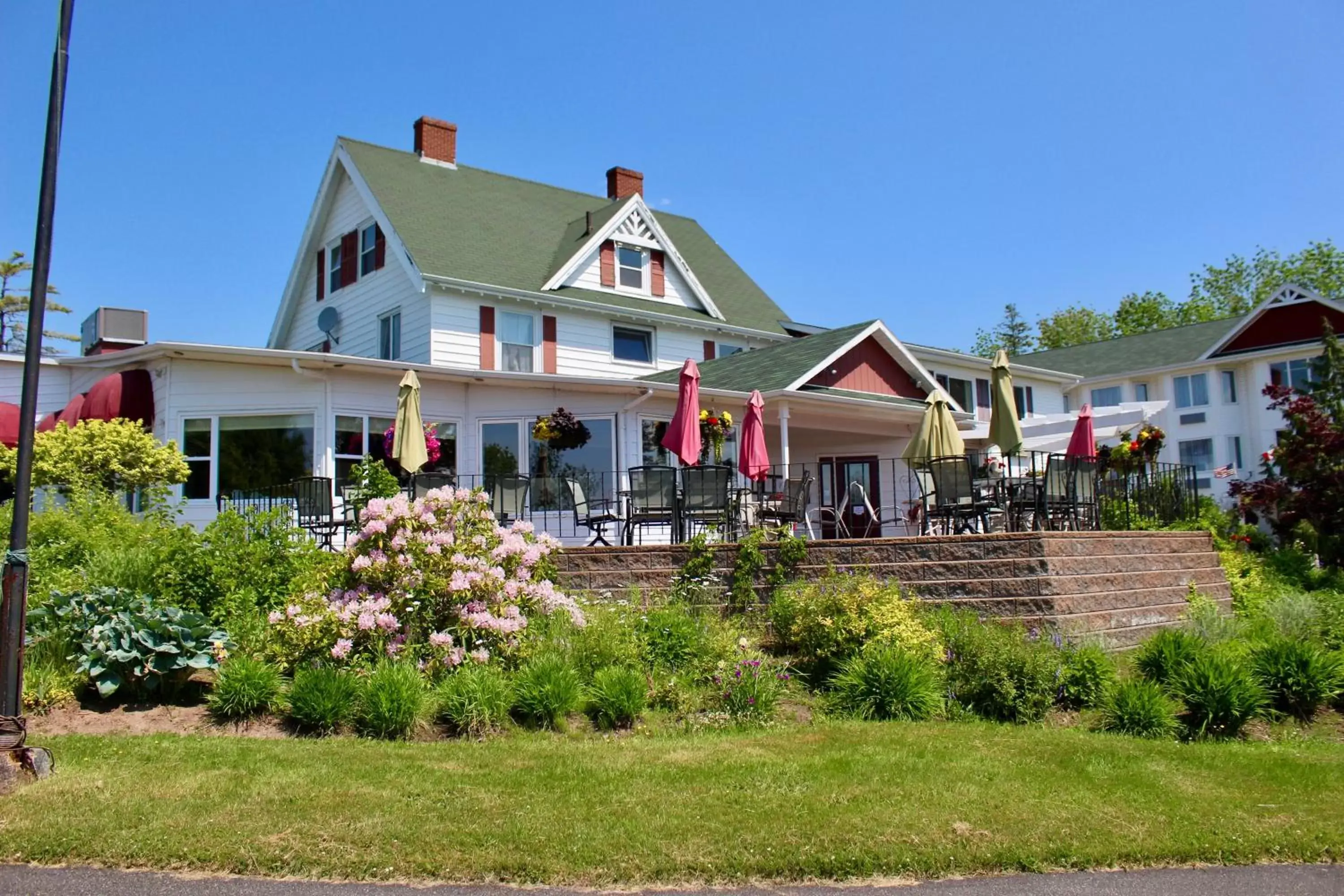 Property Building in Auberge Gisele's Inn