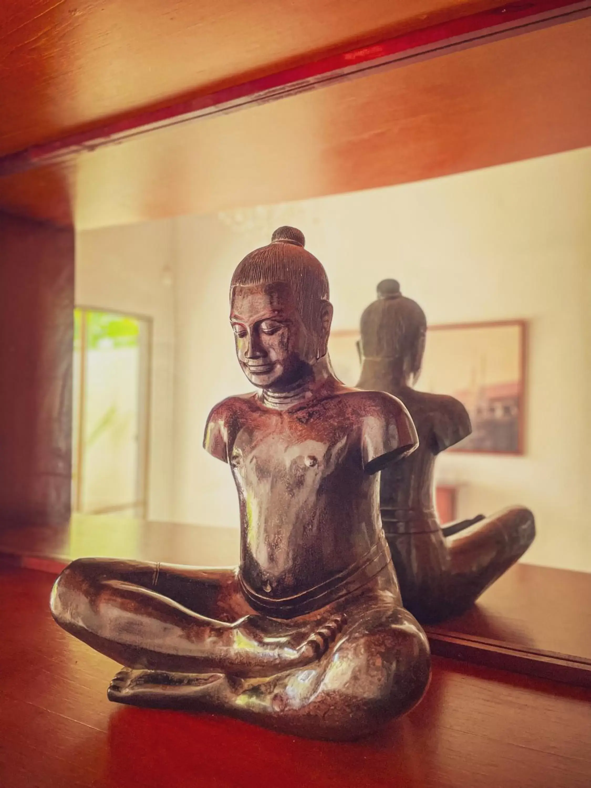 Facade/entrance in Birdcage Boutique Facade/entrance in Birdcage Boutique