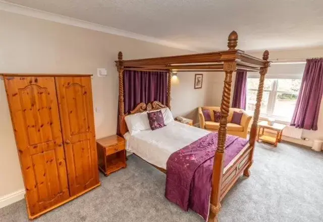 Bed in The Quorn Lodge Hotel