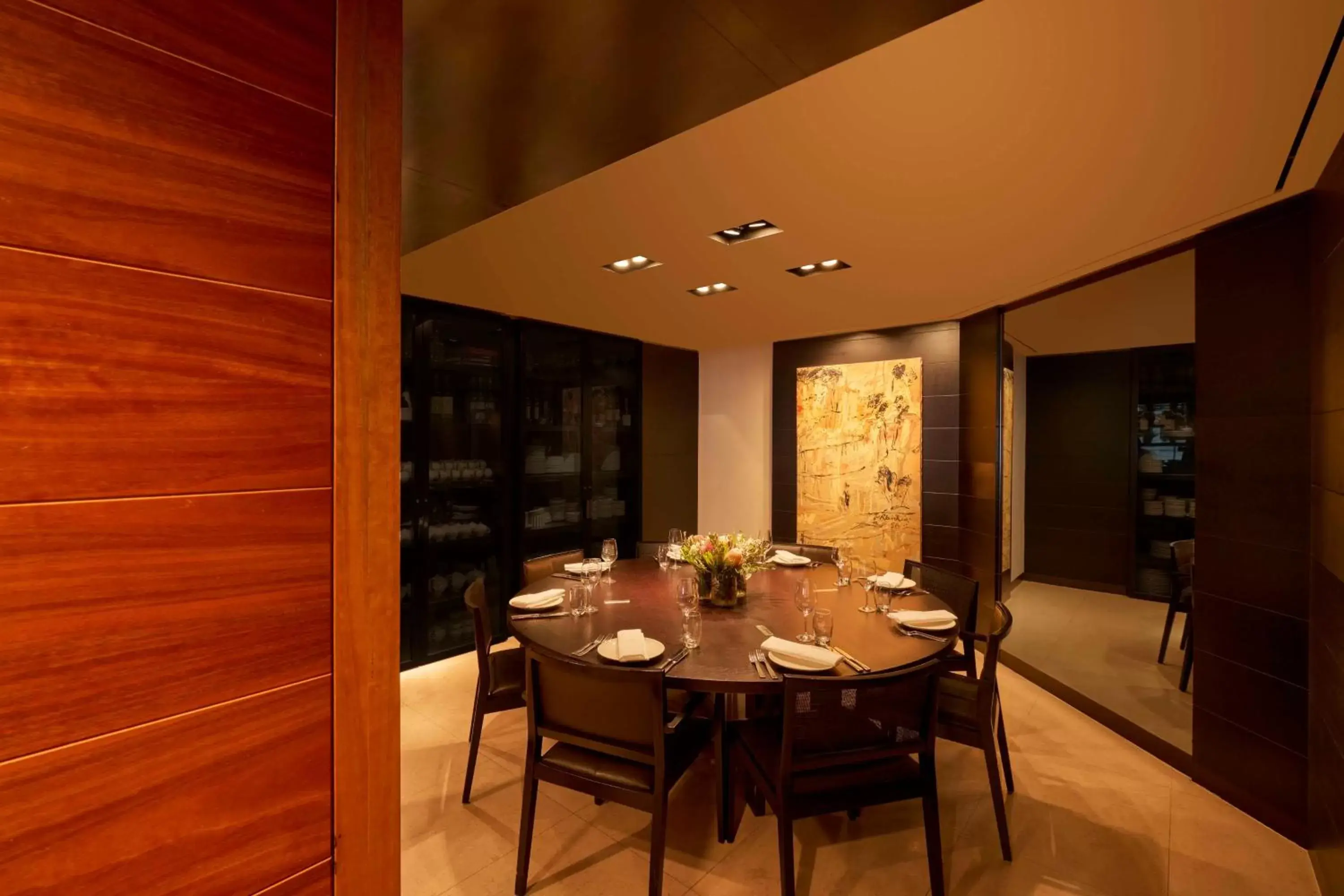 Restaurant/places to eat, Dining Area in Grand Hyatt Melbourne