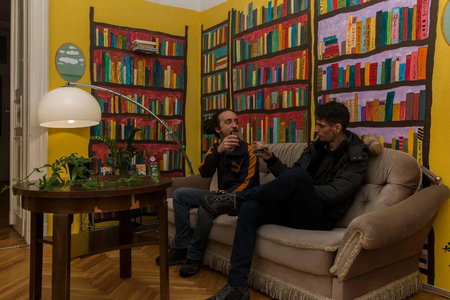 Communal lounge/ TV room in Baroque Hostel & Coworking