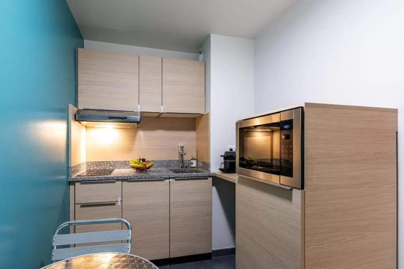 dishwasher, Kitchen/Kitchenette in Fraser Suites Paris La Défense