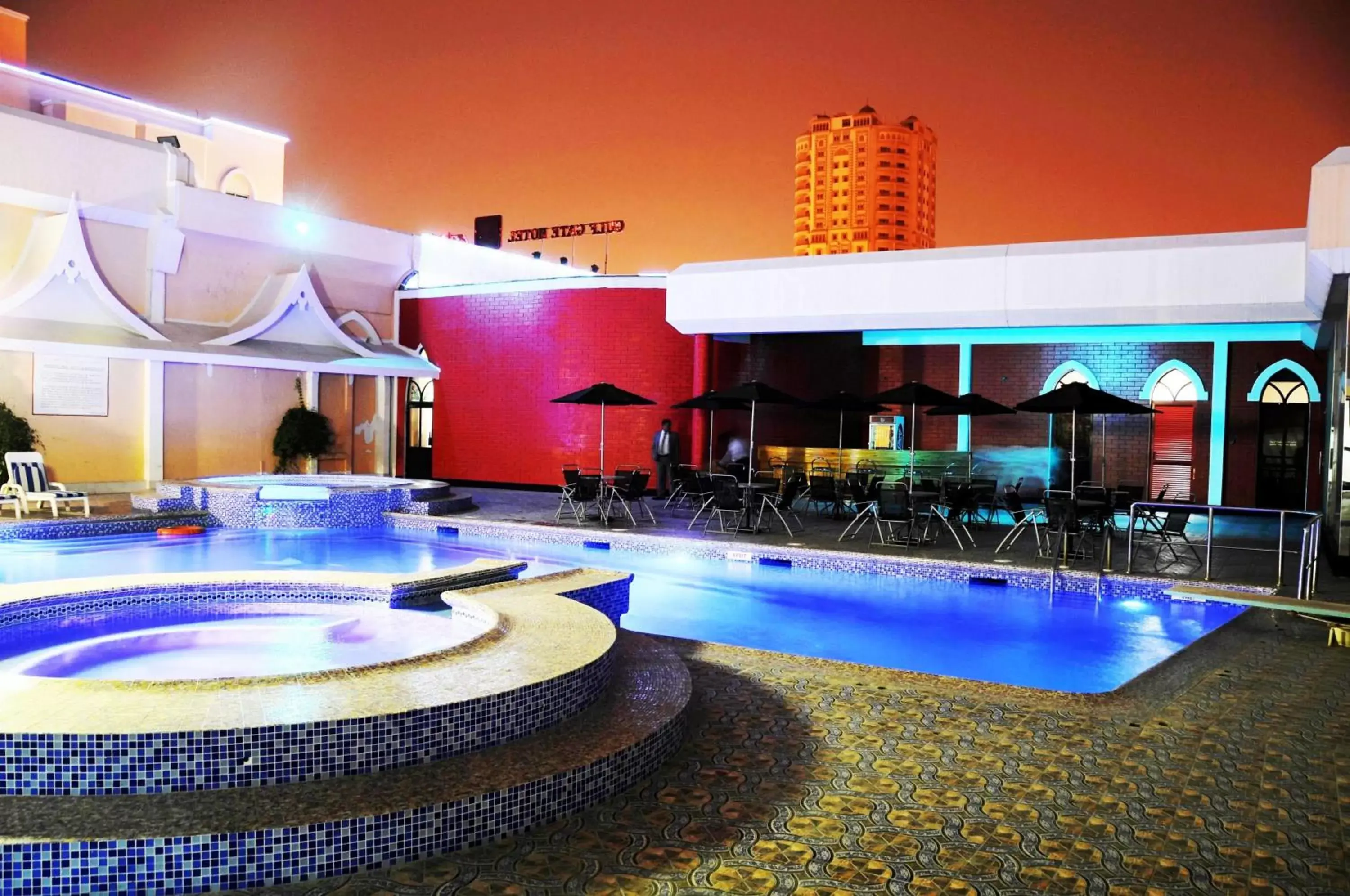 Swimming Pool in Gulf Gate Hotel