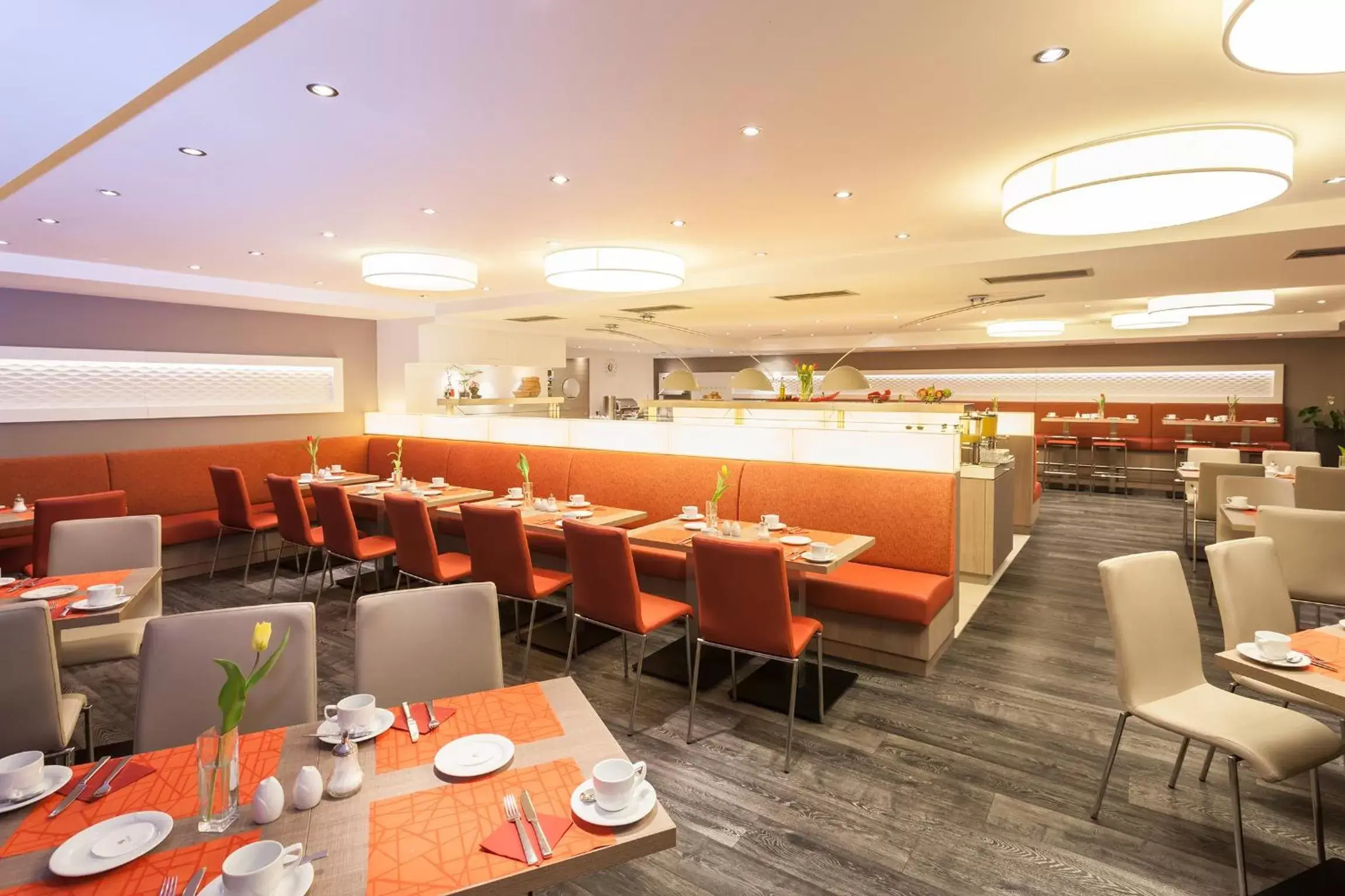 Restaurant/places to eat in Centro Hotel Kommerz Restaurant/places to eat in Centro Hotel Kommerz