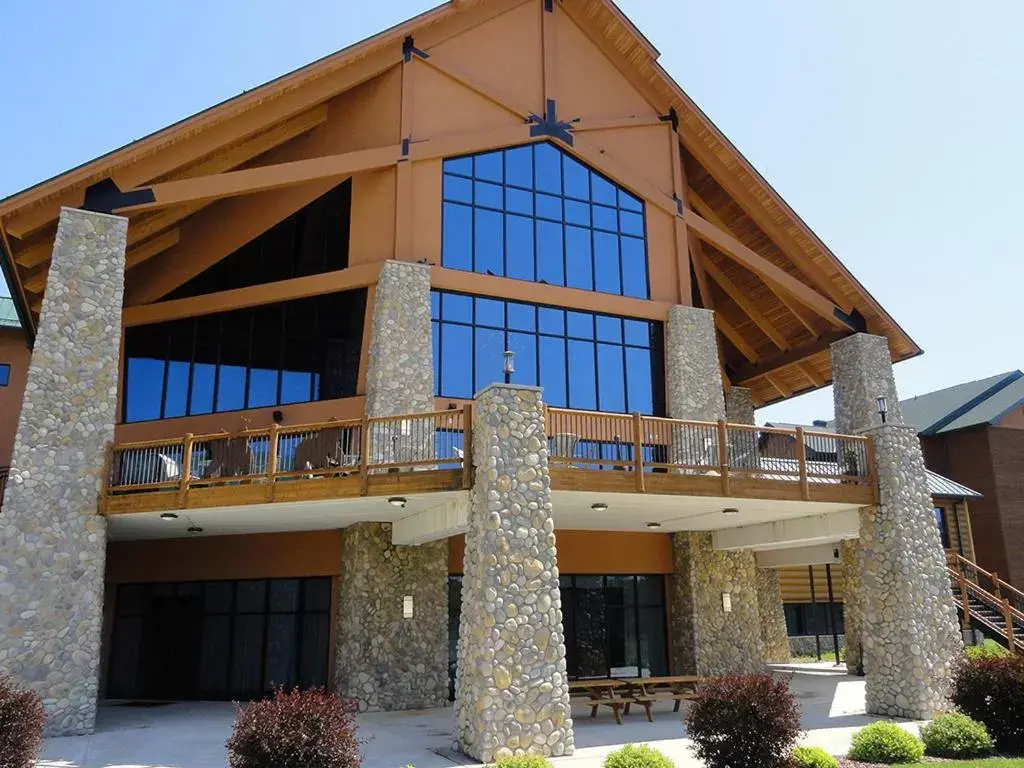 Property Building in Three Bears Resort Property Building in Three Bears Resort