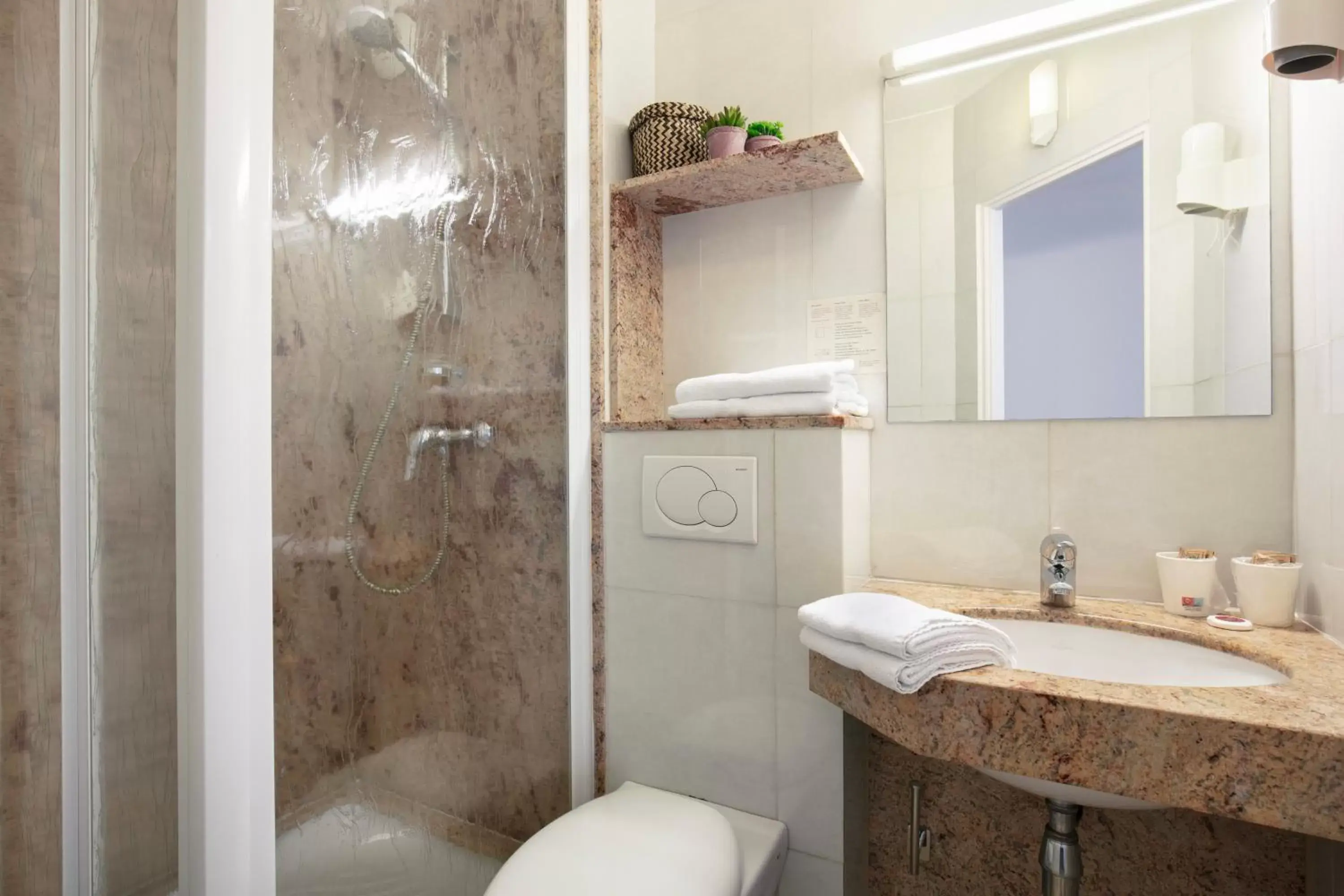 Shower, Bathroom in Hôtel Le Collier