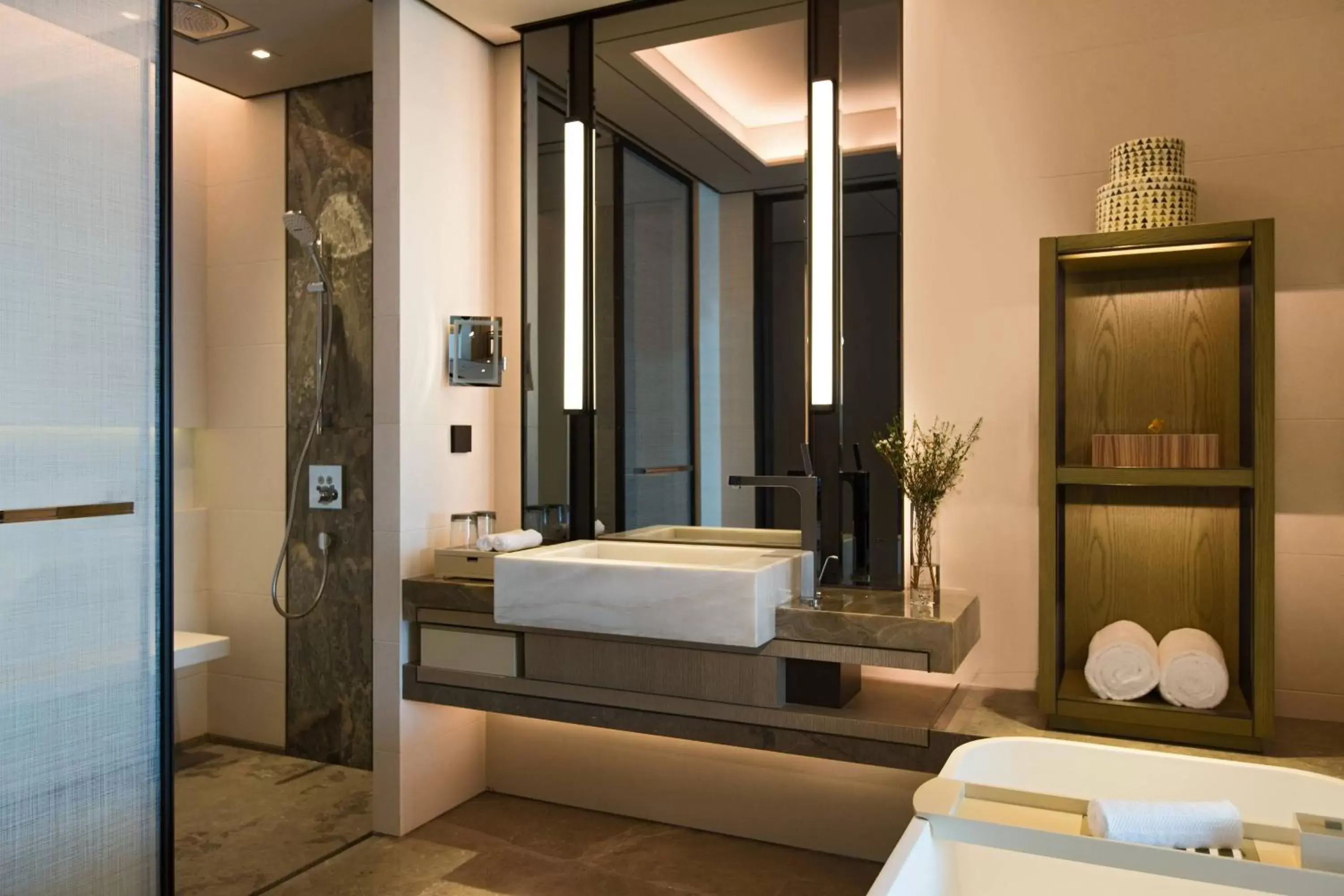 Bathroom in Shenzhen Marriott Hotel Nanshan