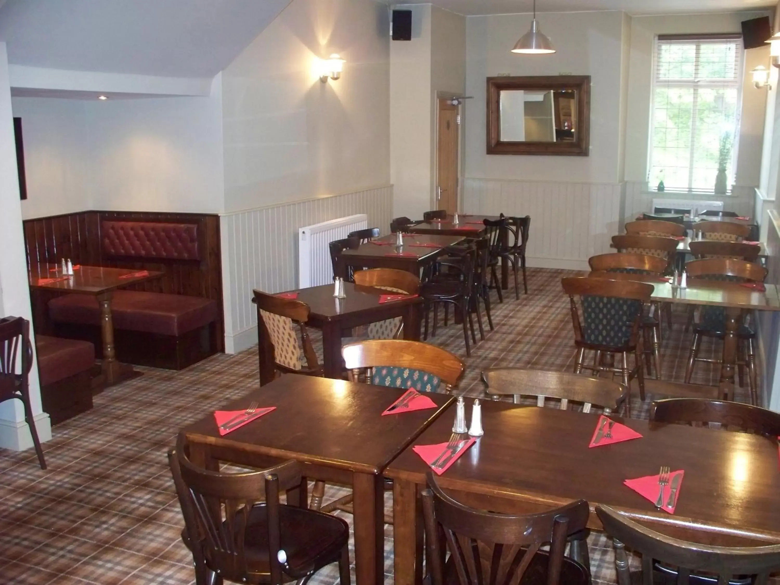 Restaurant/Places to Eat in Anglers Arms