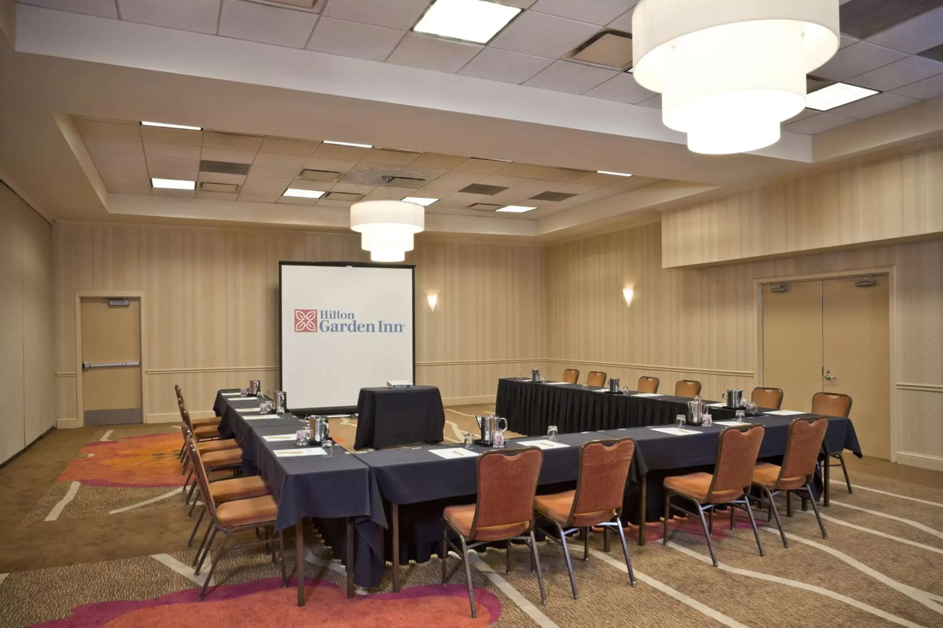 Meeting/conference room in Hilton Garden Inn White Marsh