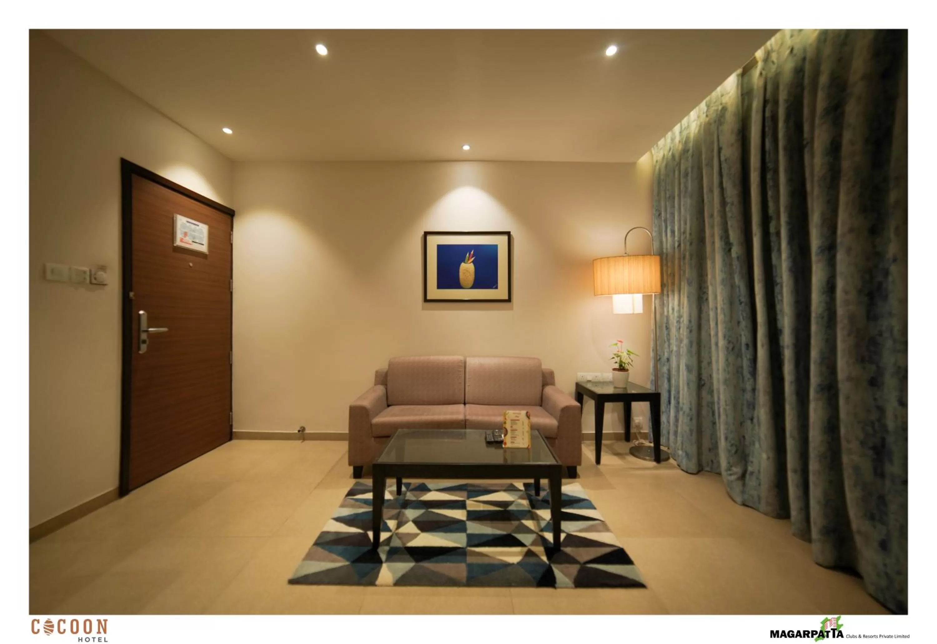Living room in Cocoon Hotel