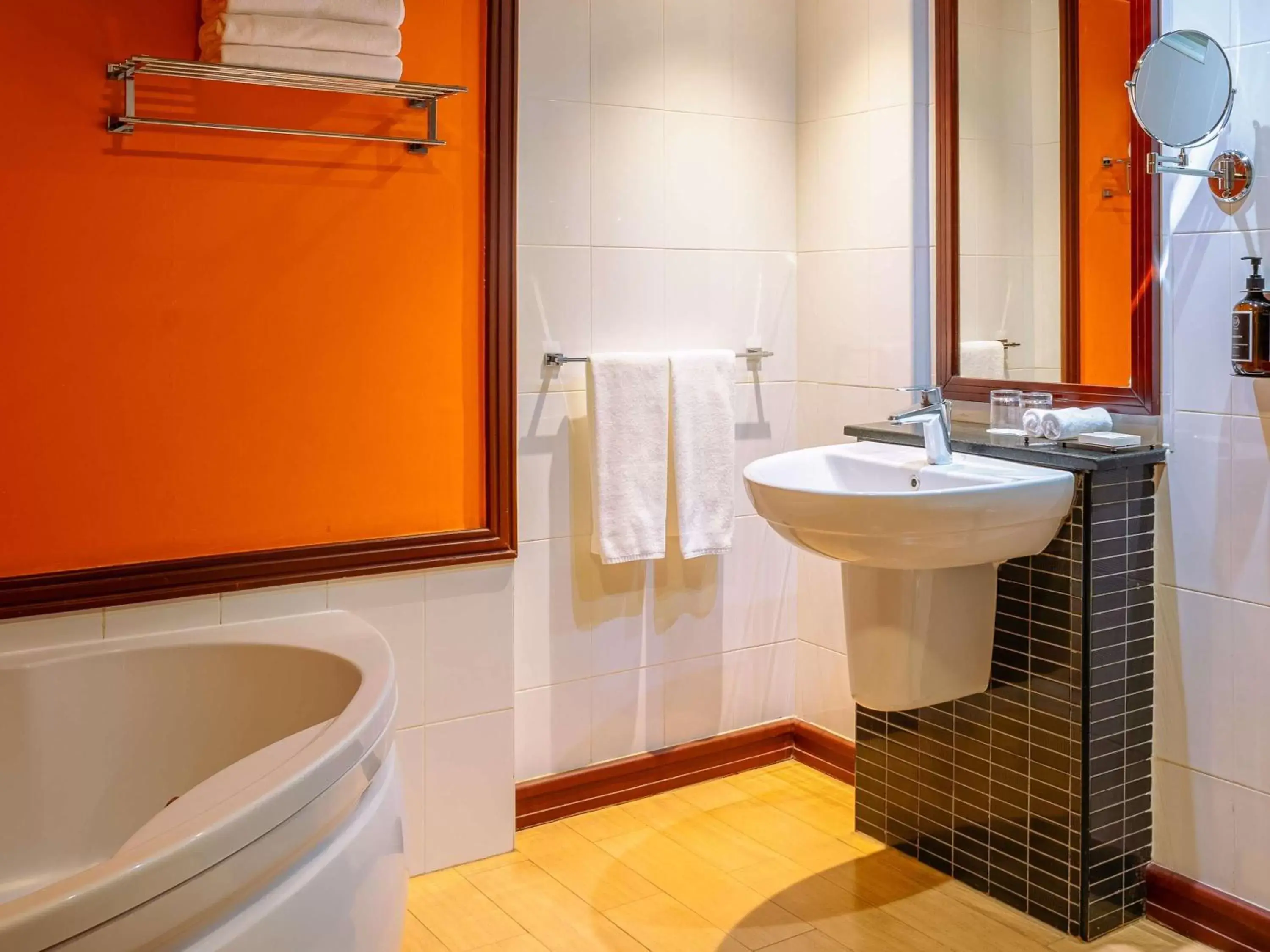 Bathroom in Mövenpick Hotel & Residences Nairobi