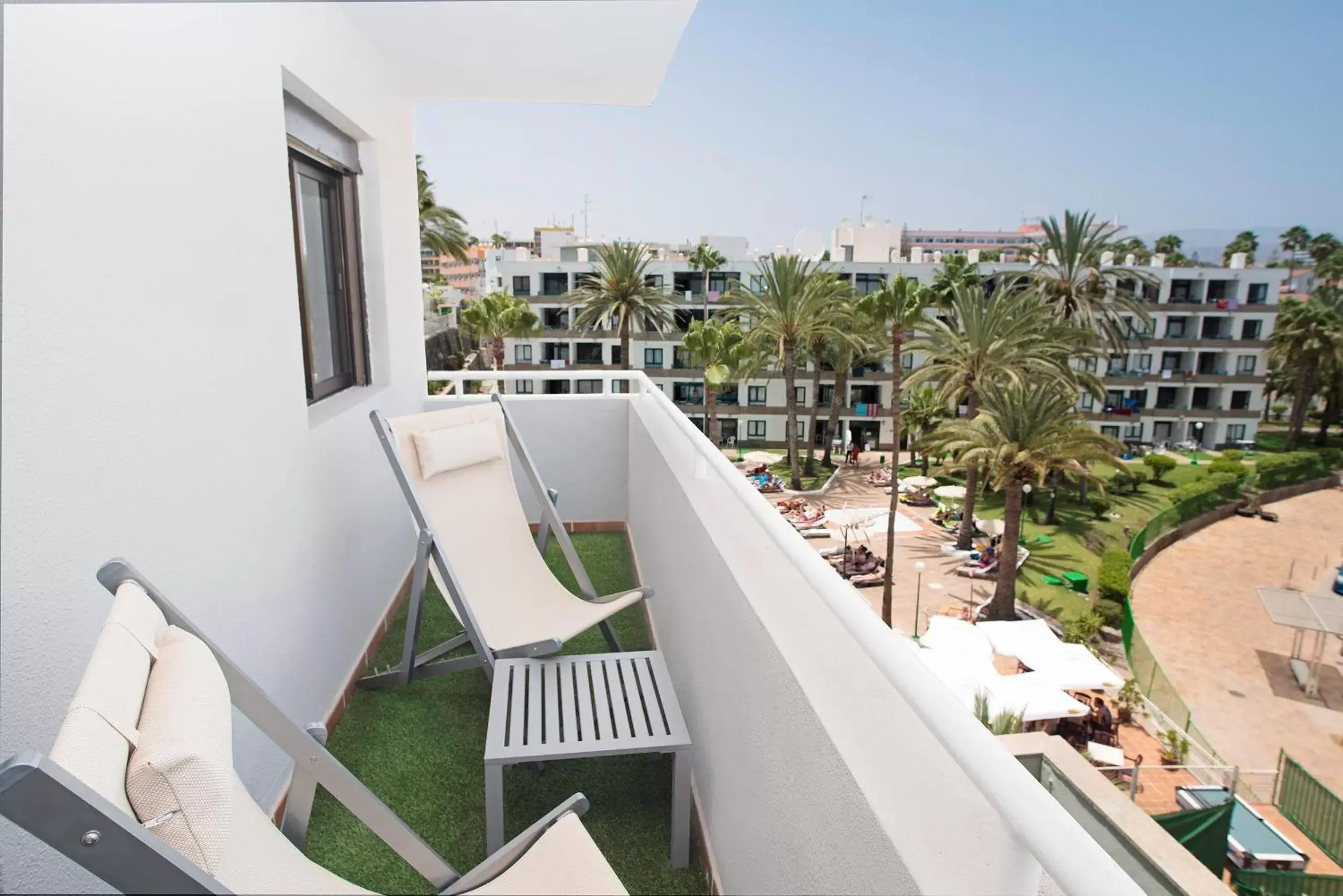 Balcony/Terrace in Hotel LIVVO Anamar Suites