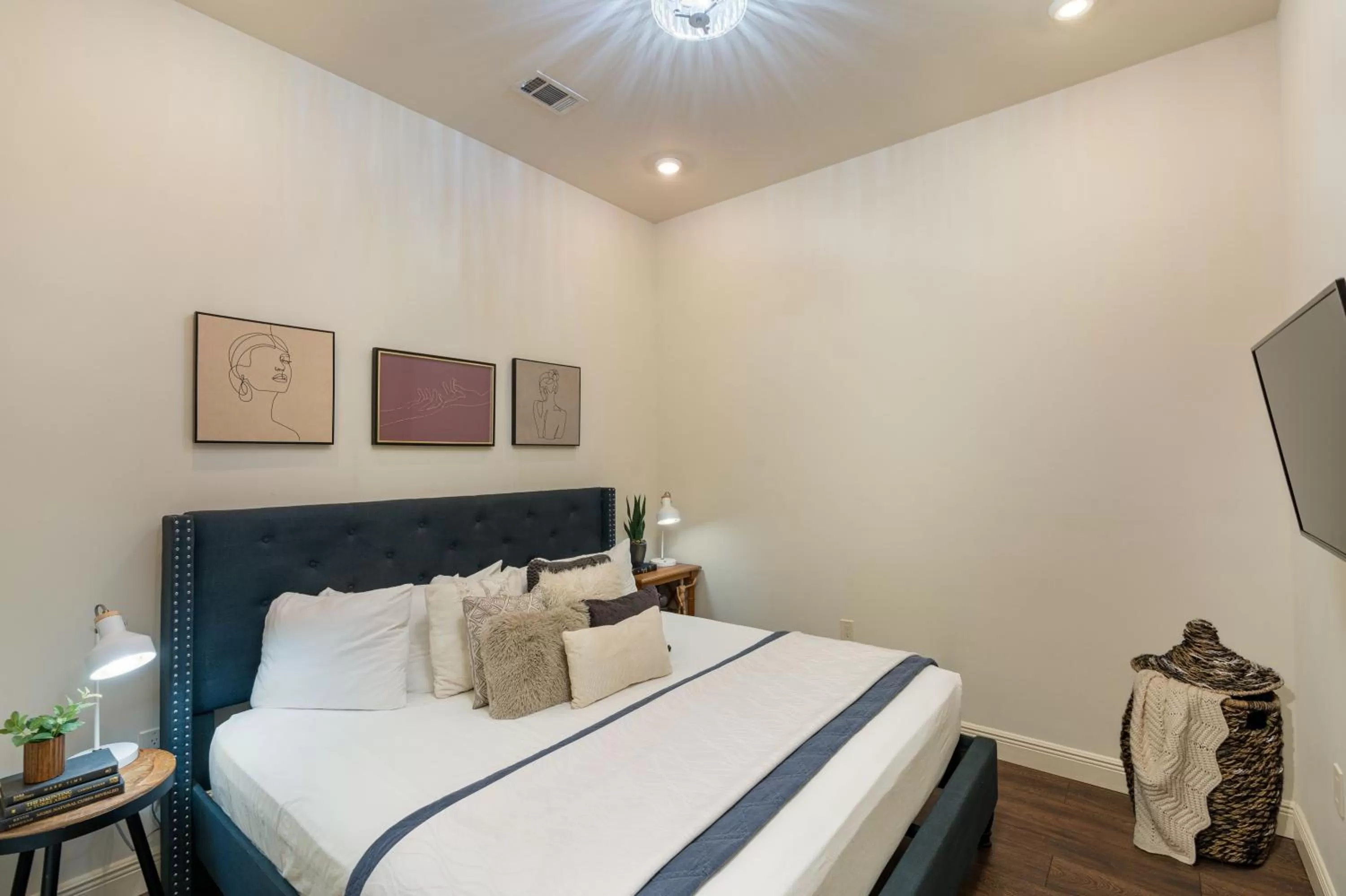 Bed in The Alexandre