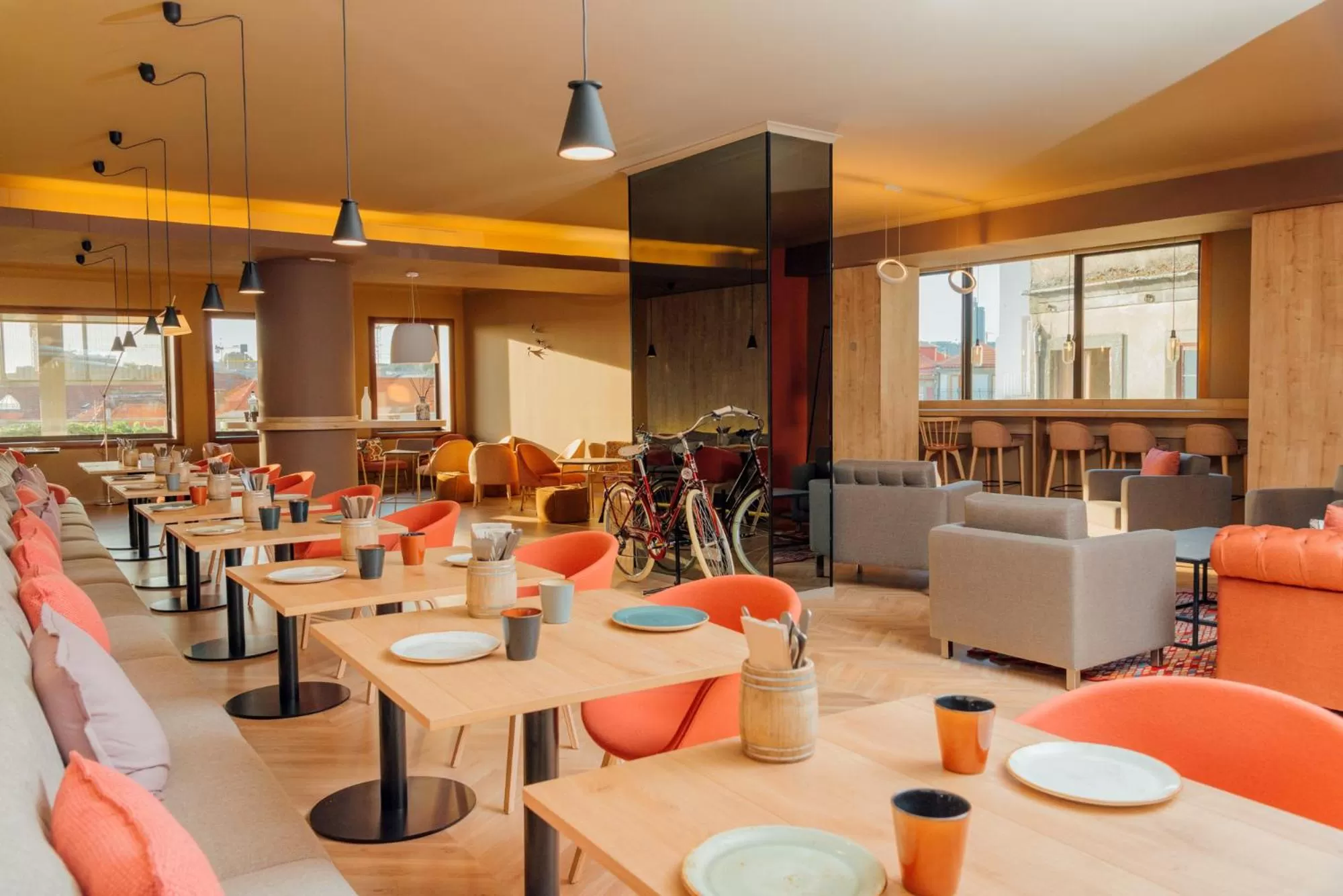 Restaurant/places to eat in Mercure Porto Centro Santa Catarina