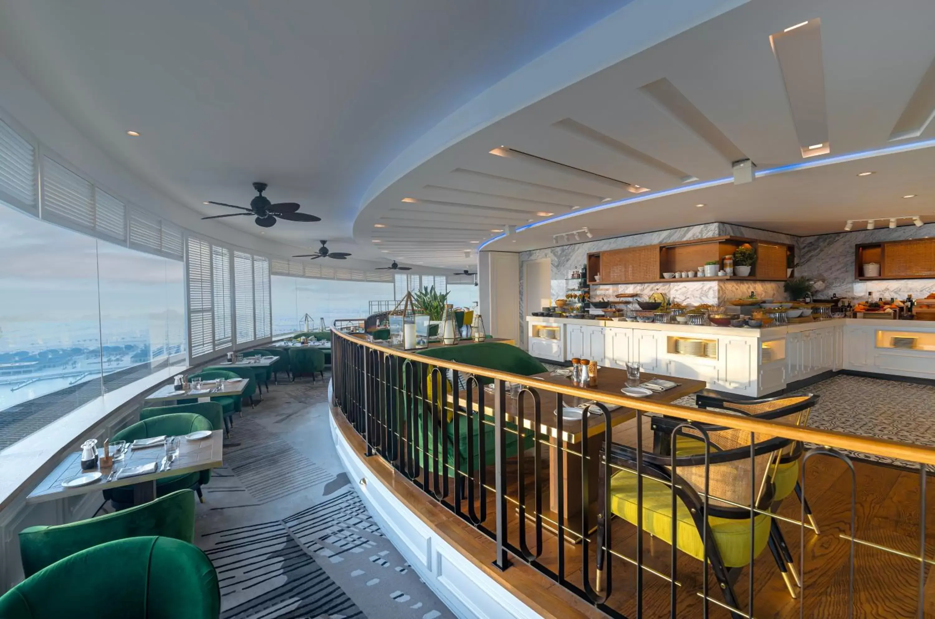 Restaurant/places to eat in Hyatt Regency Dubai - Corniche