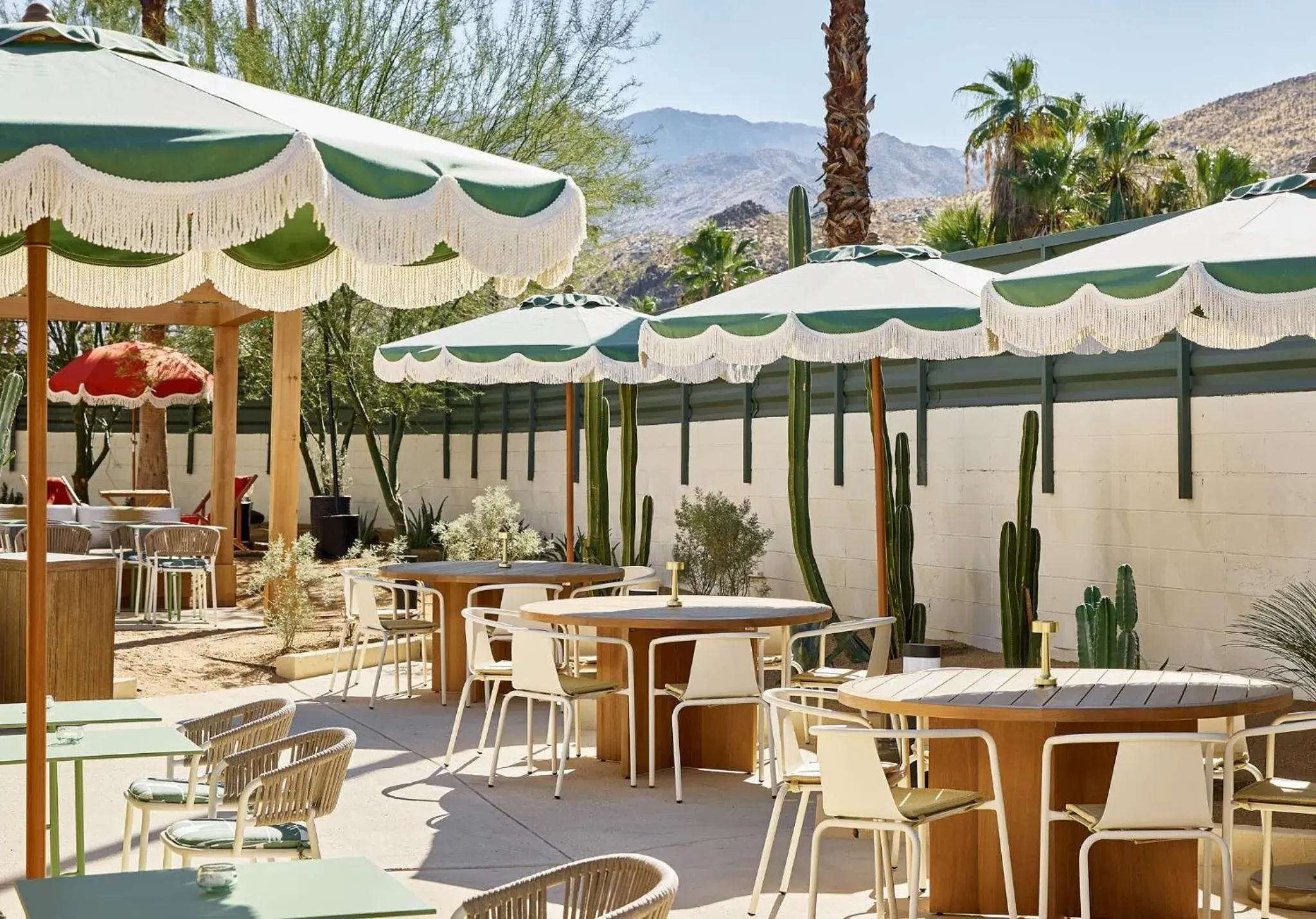 Restaurant/Places to Eat in Life House, Palm Springs
