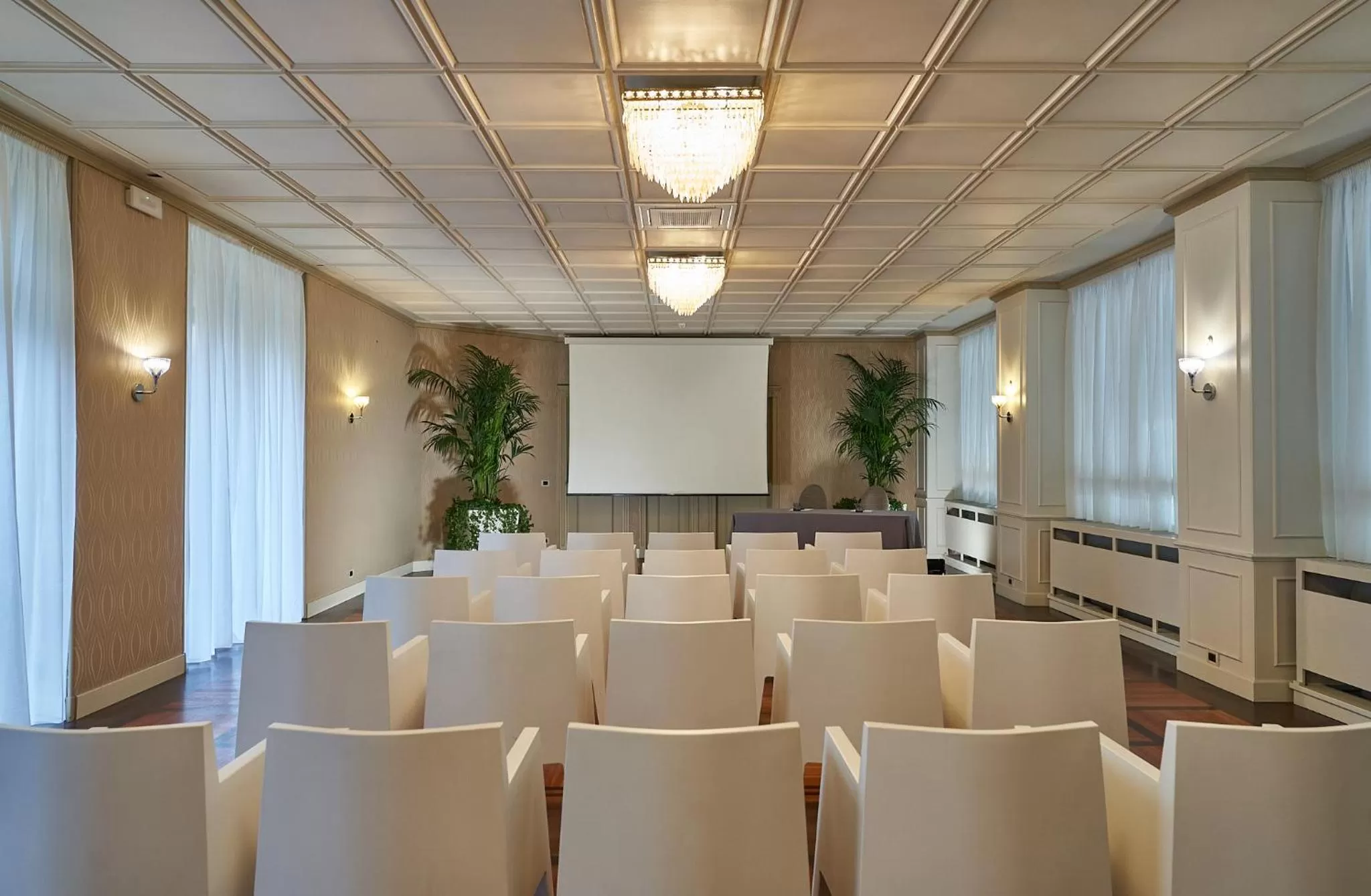 Meeting/conference room in Hotel Astoria