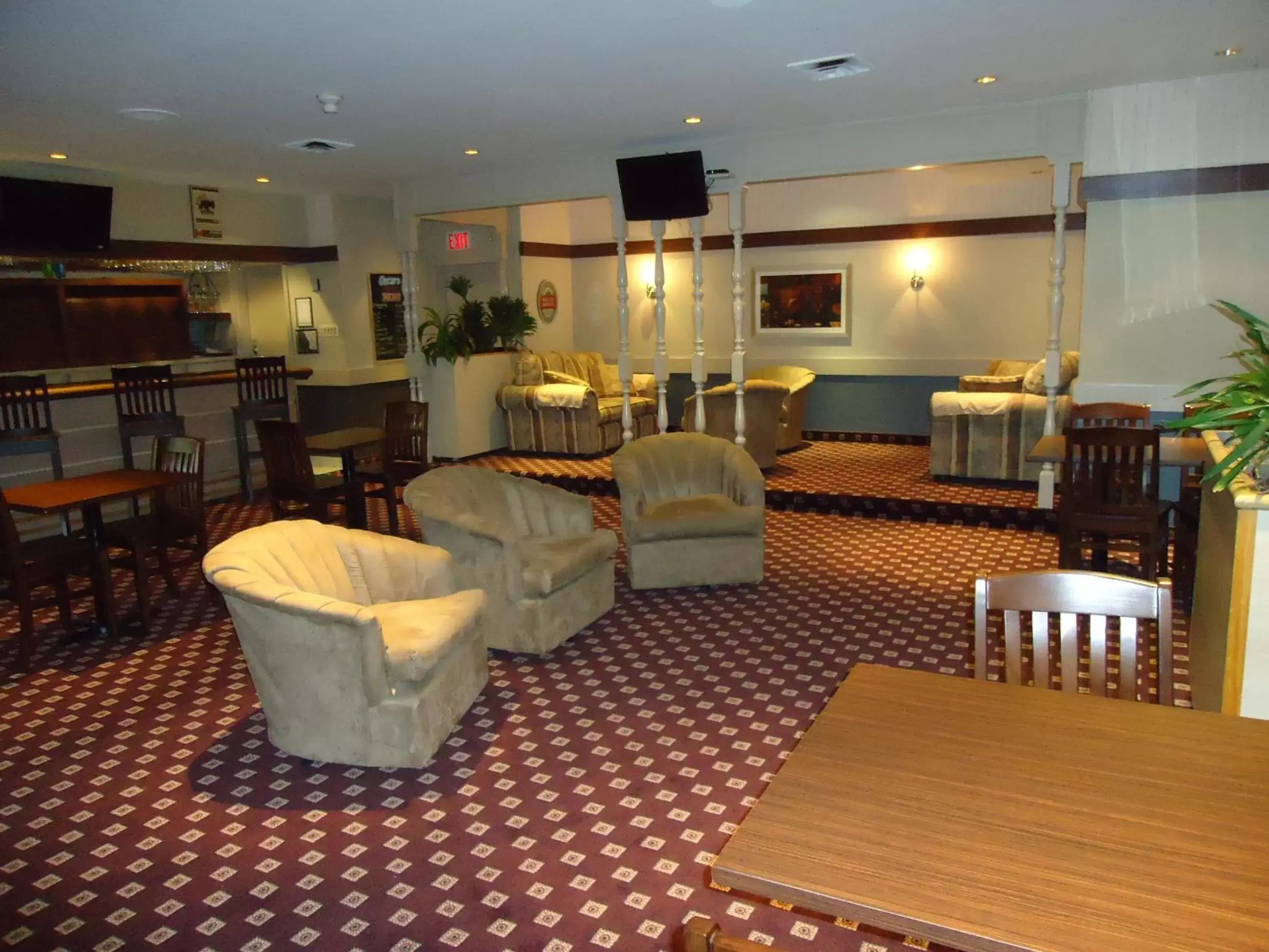 Restaurant/places to eat in Ramada by Wyndham Trenton Restaurant/places to eat in Ramada by Wyndham Trenton
