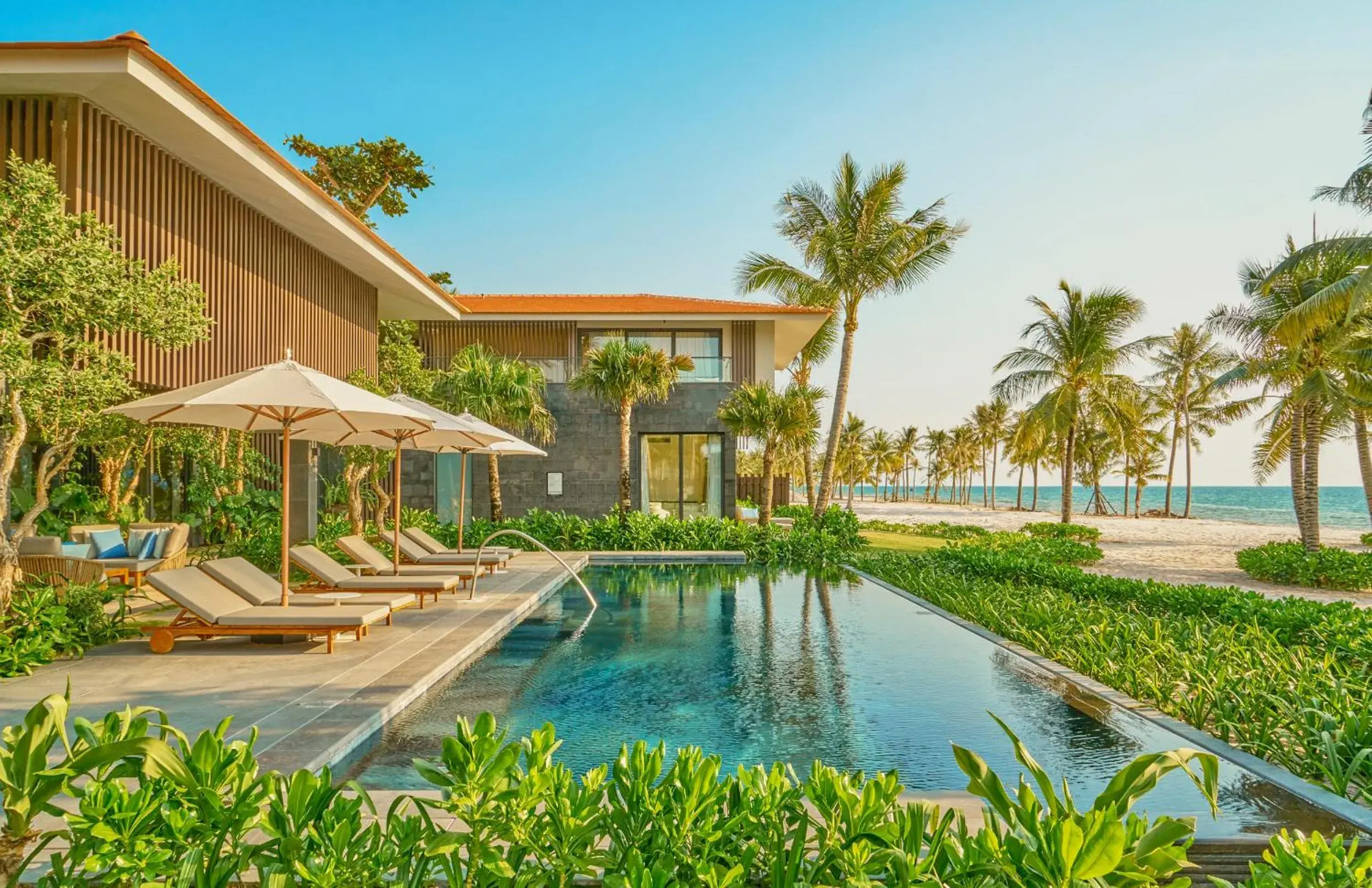 Sea view, Swimming Pool in InterContinental Phu Quoc Long Beach Resort, an IHG Hotel