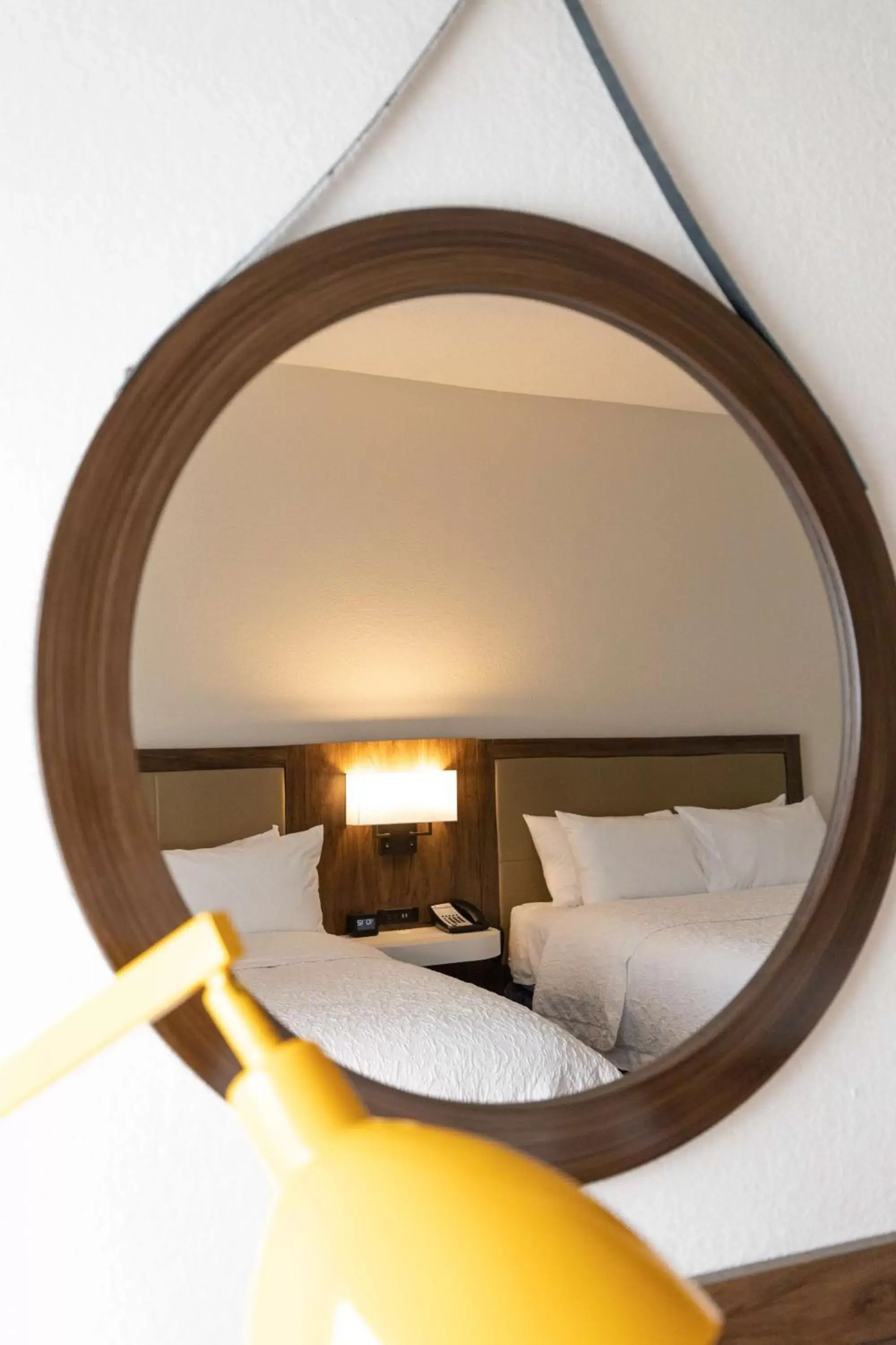 Bed in Hampton Inn by Hilton of Kuttawa Eddyville