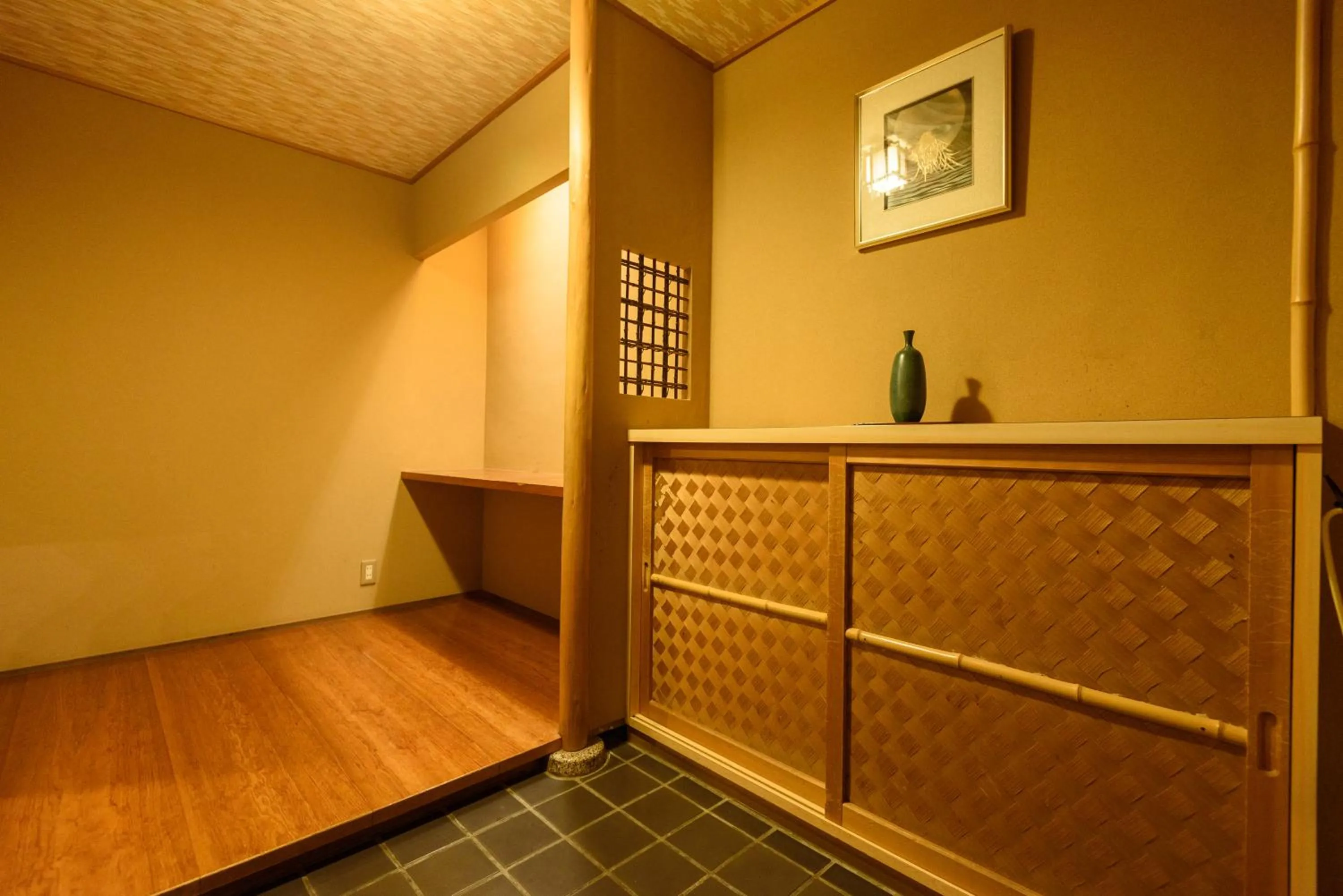 Photo of the whole room in Shirasagiyu Tawaraya